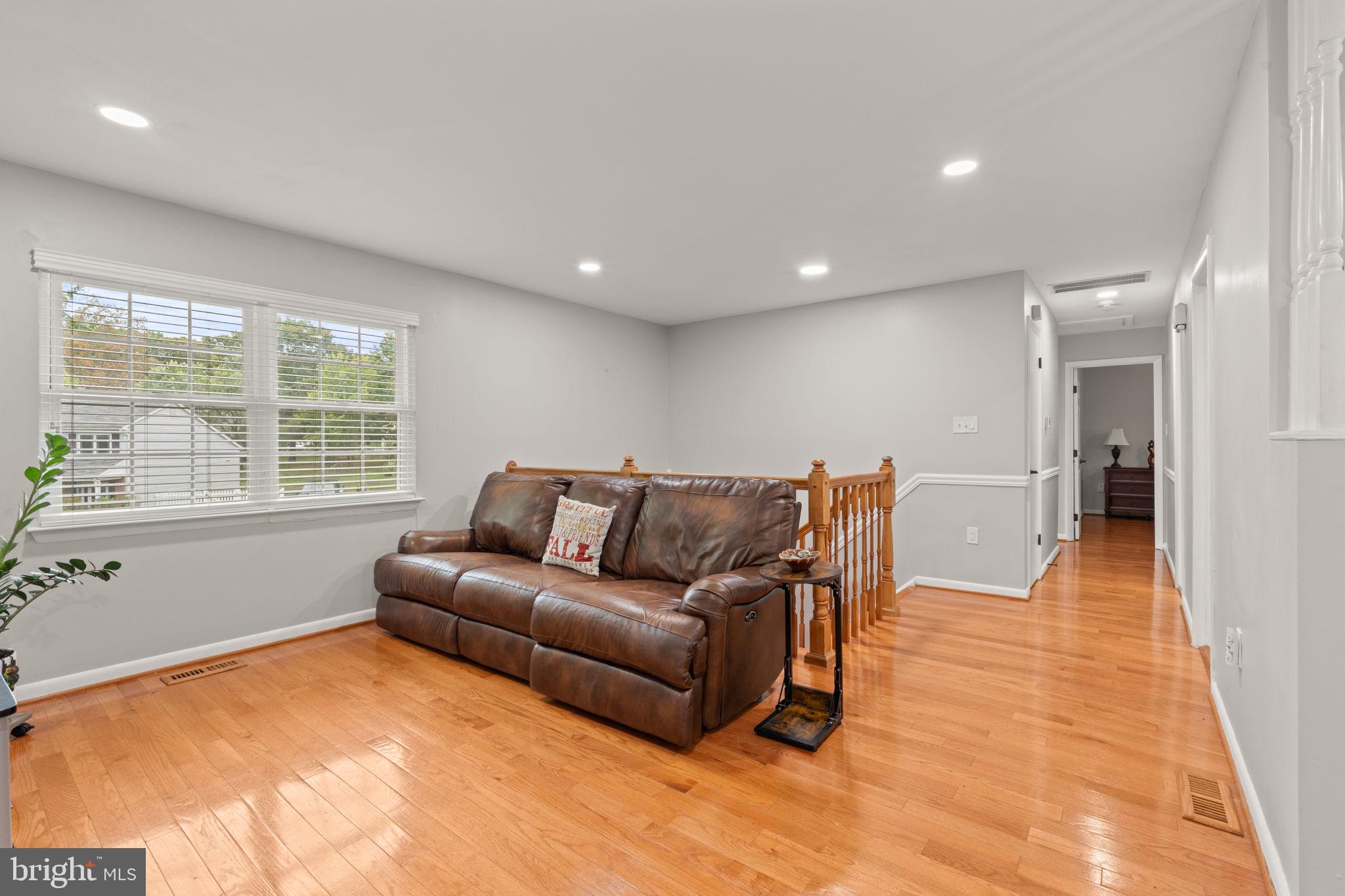 DALE CITY - Residential Lease