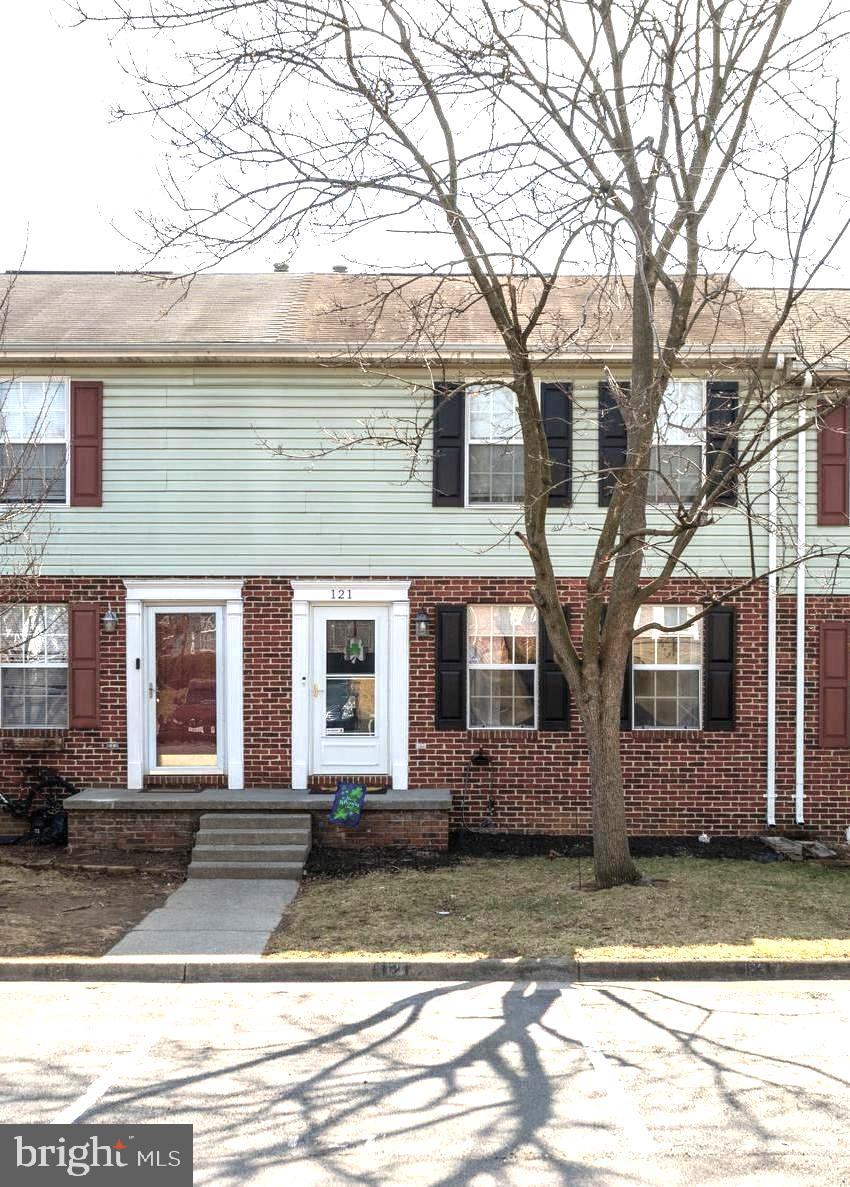 BROOKLAND HEIGHTS - Residential