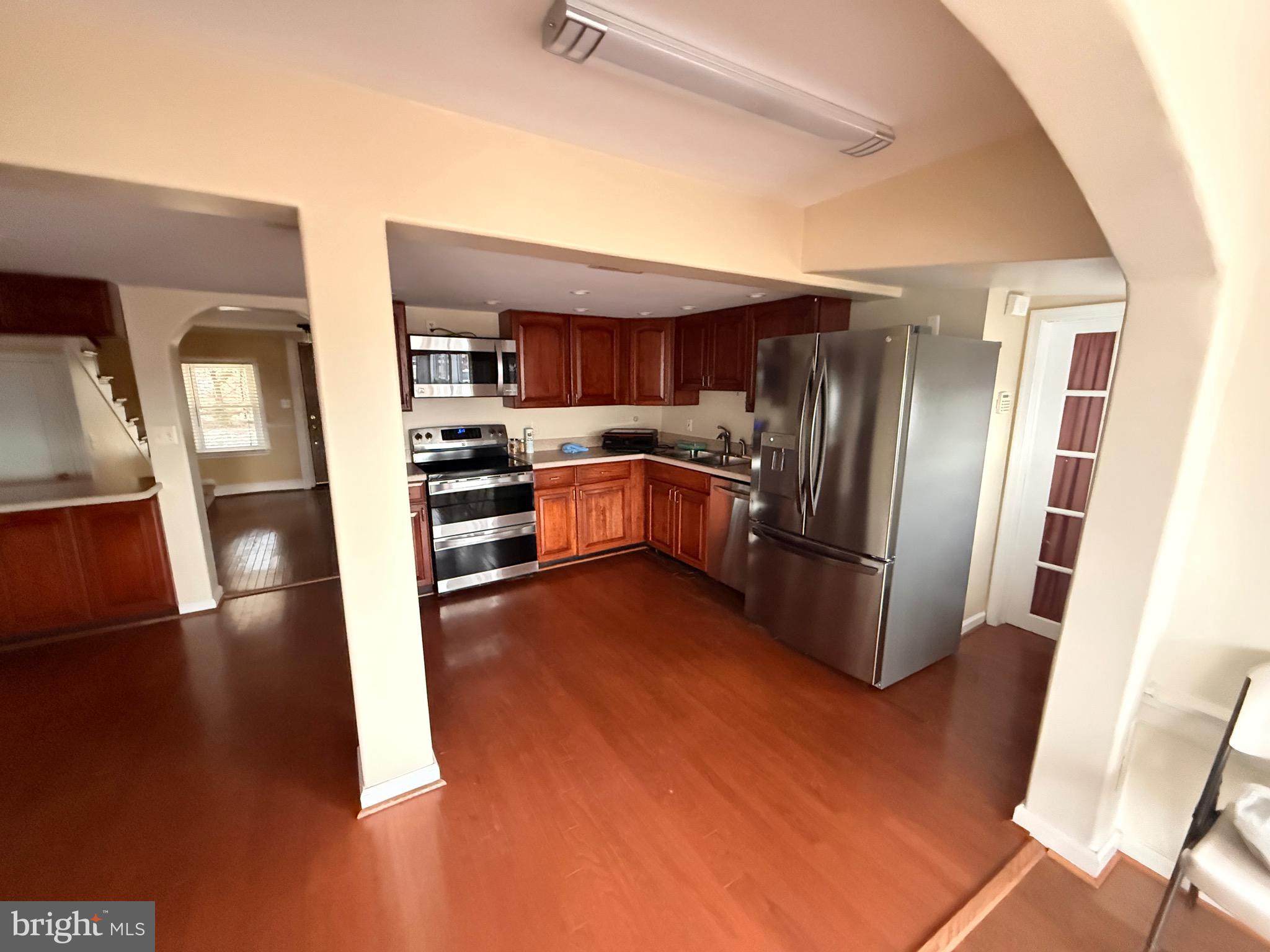 10733 PARKGATE DRIVE