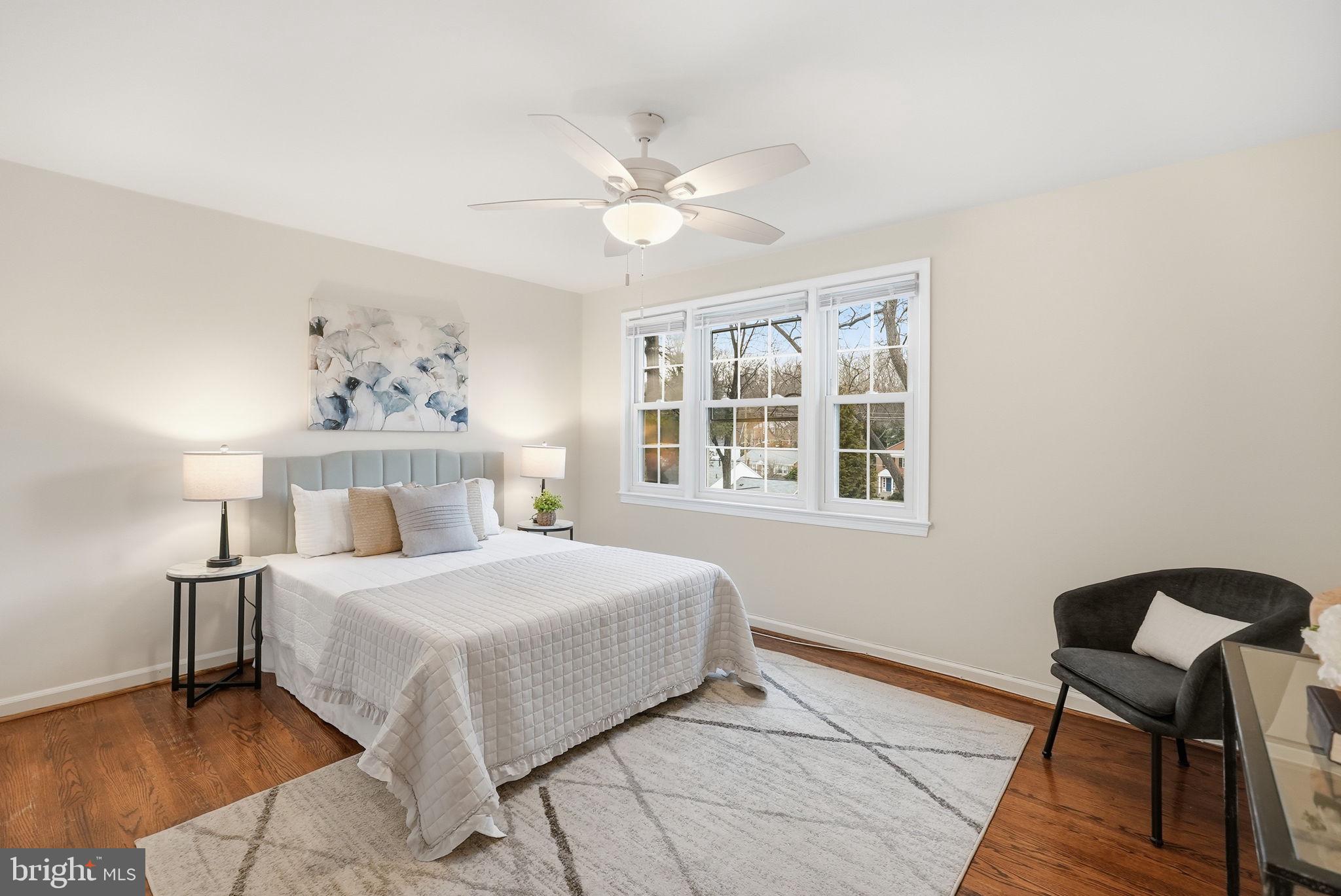 WOODLEY GARDENS COOP - Residential