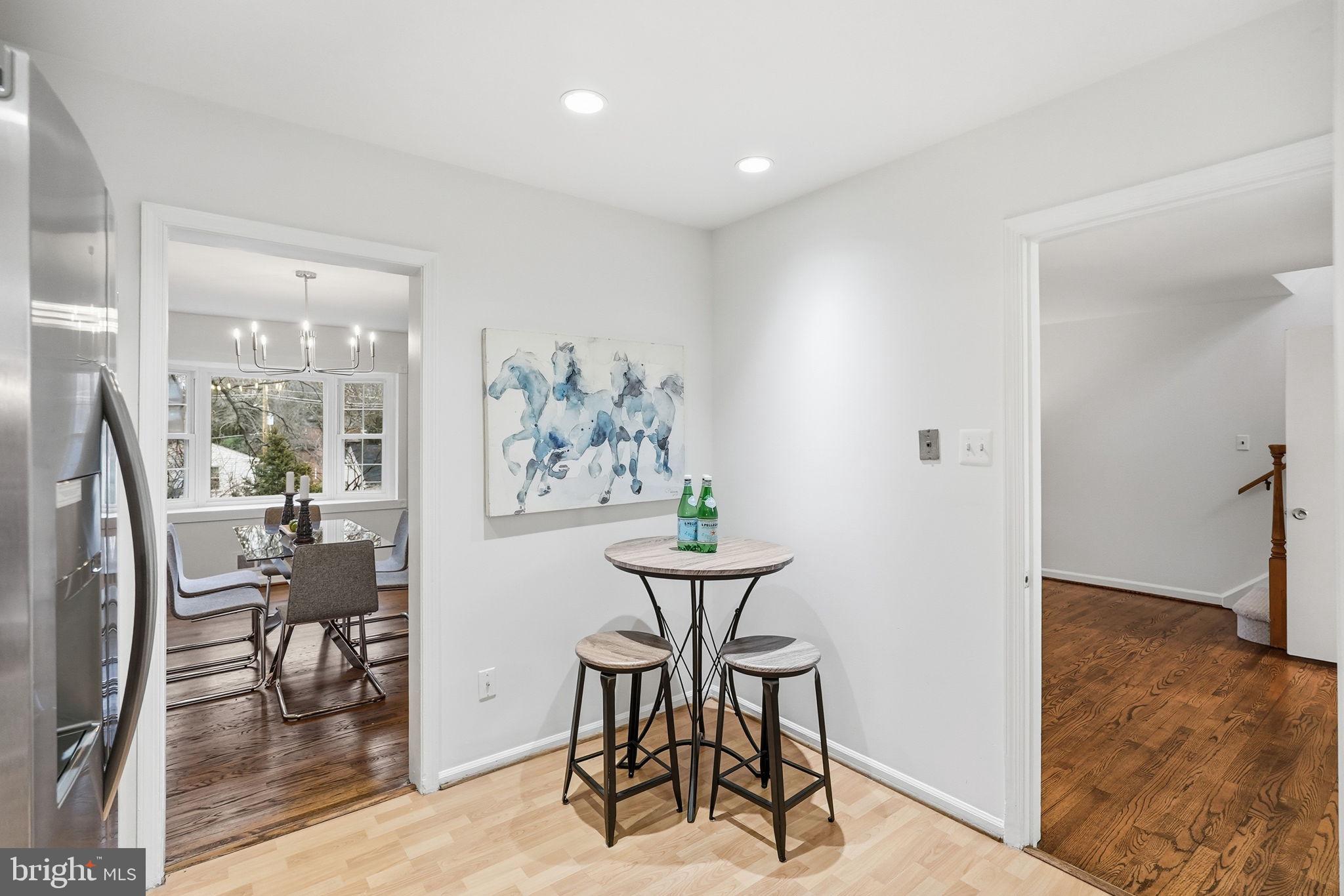 WOODLEY GARDENS COOP - Residential