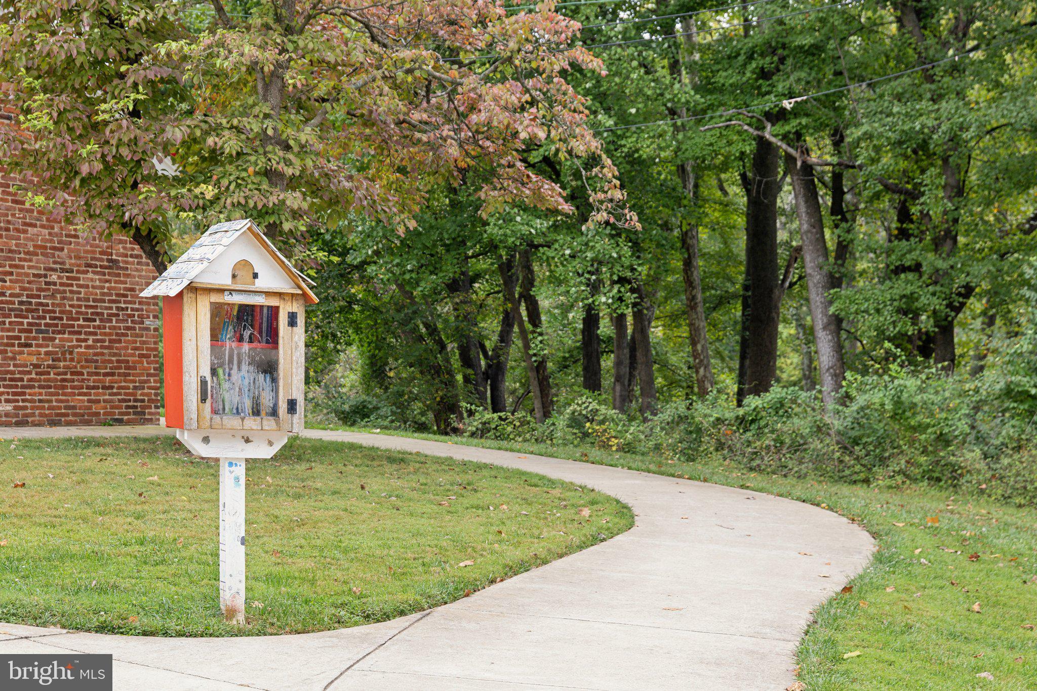 WOODLEY GARDENS COOP - Residential
