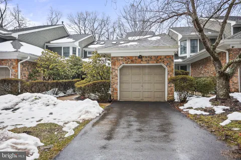 54 Coriander Drive, Princeton, NJ MLS: NJMX2011428
