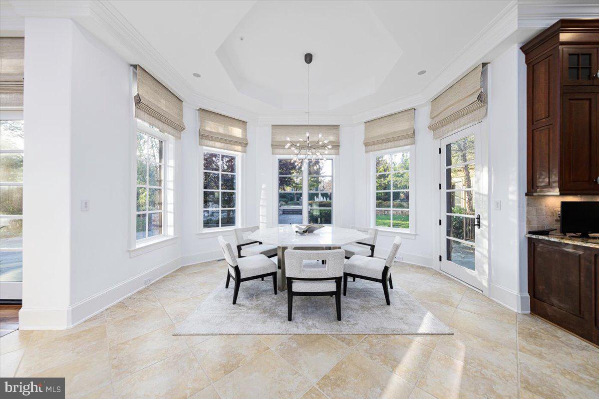 BRADLEY HILLS GROVE - Residential