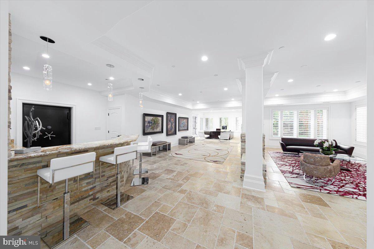 BRADLEY HILLS GROVE - Residential