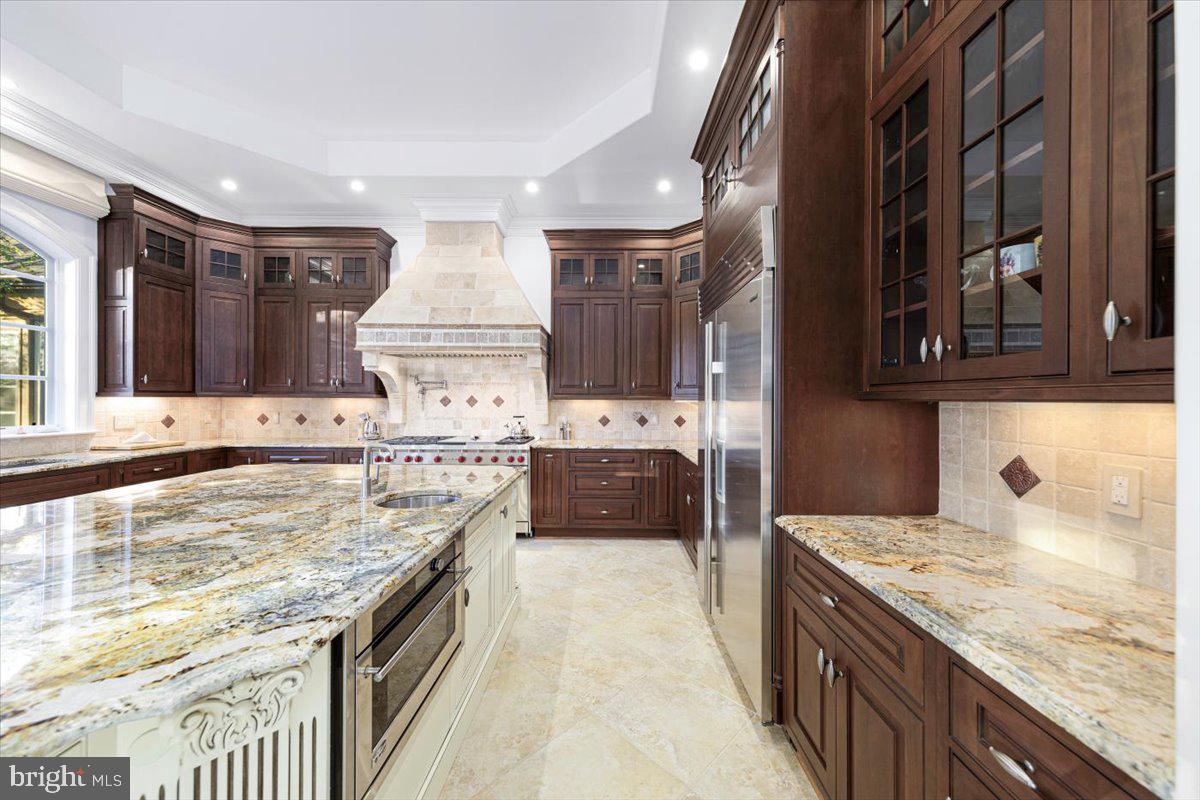 BRADLEY HILLS GROVE - Residential