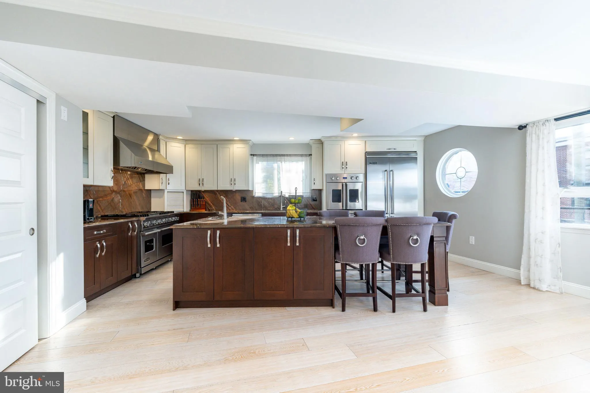 Philadelphia, Pennsylvania 19123, United States, 3 Bedrooms Bedrooms, ,4 BathroomsBathrooms,Residential,Active,238458