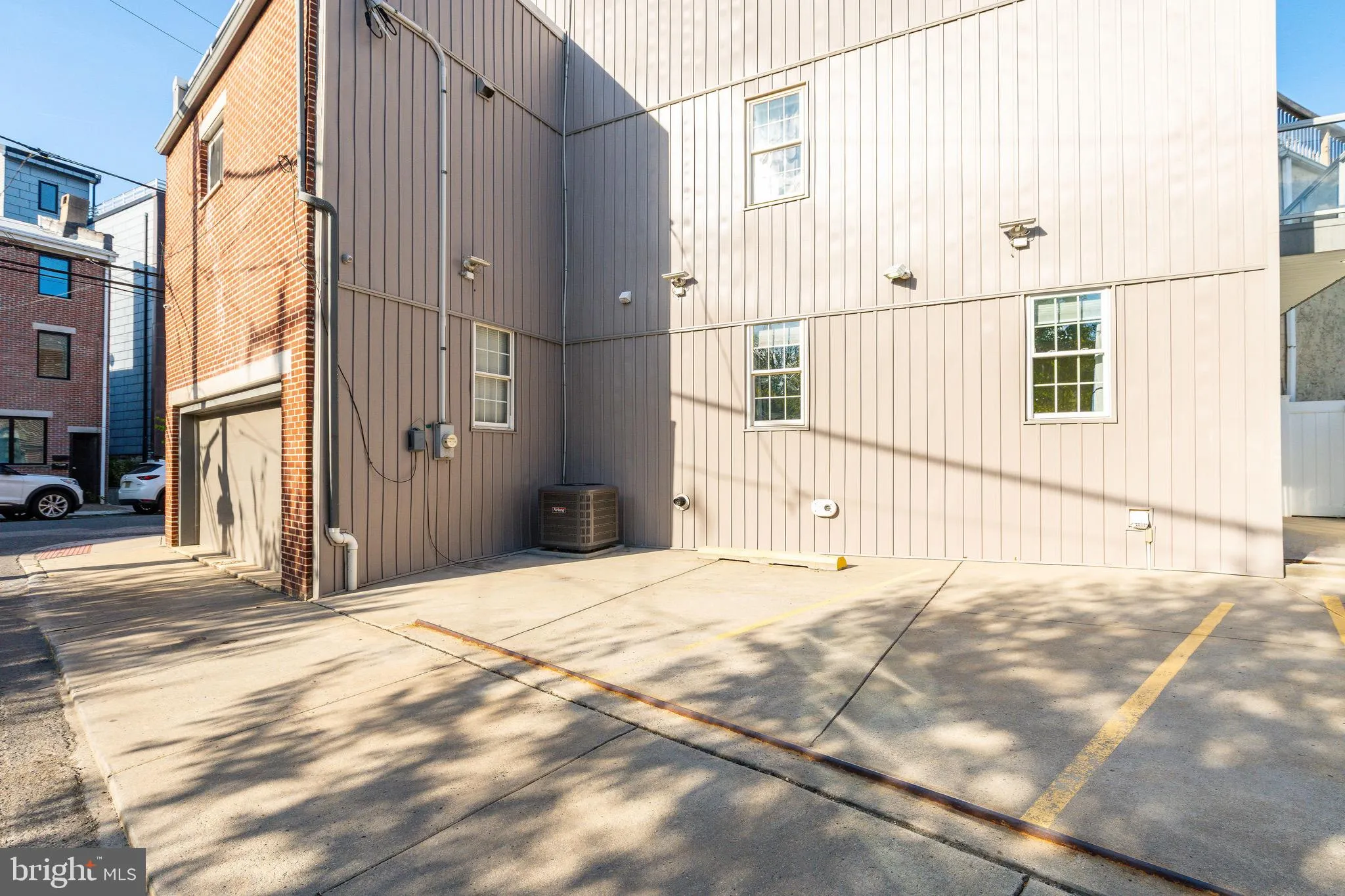 Philadelphia, Pennsylvania 19123, United States, 3 Bedrooms Bedrooms, ,4 BathroomsBathrooms,Residential,Active,238458