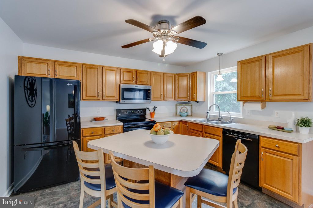 Photo of 170 Mortar Lane, EPHRATA, PA 17522 (MLS # PALA2070612)