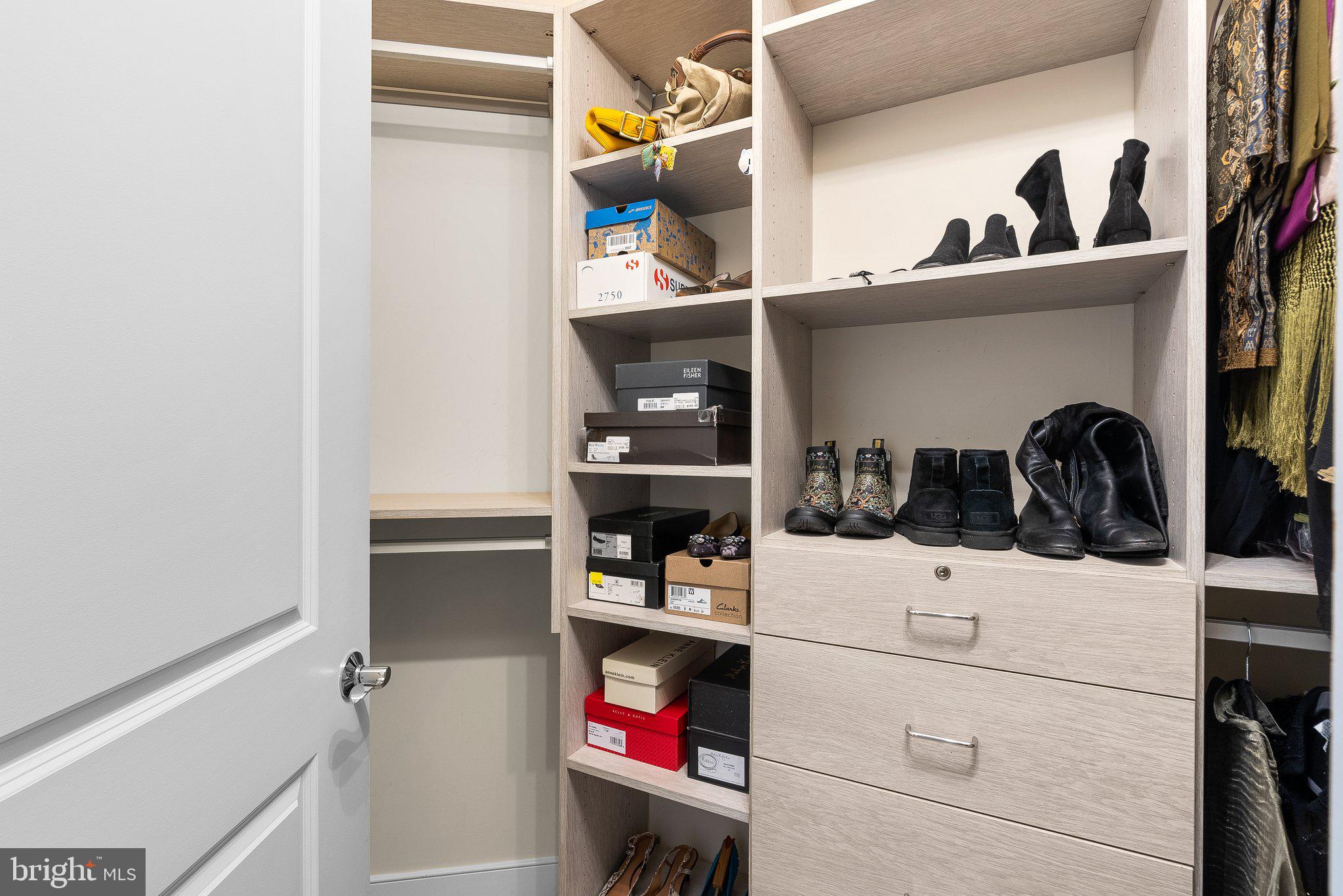 ACTONS LANDING CONDOS - Residential