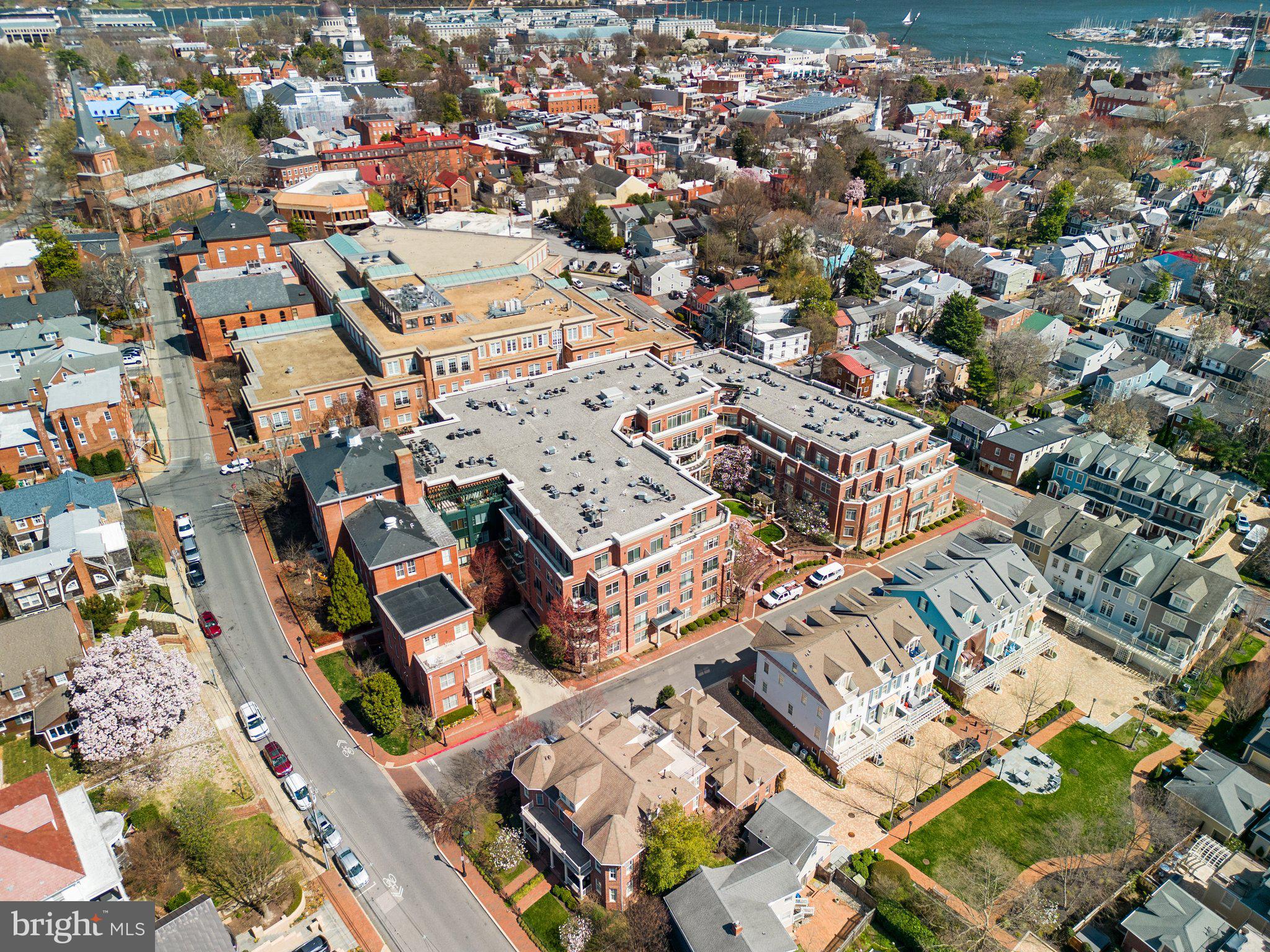 ACTONS LANDING CONDOS - Residential