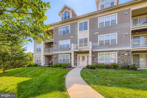 8813 STONE RIDGE CIRCLE 203 PIKESVILLE MD 21208