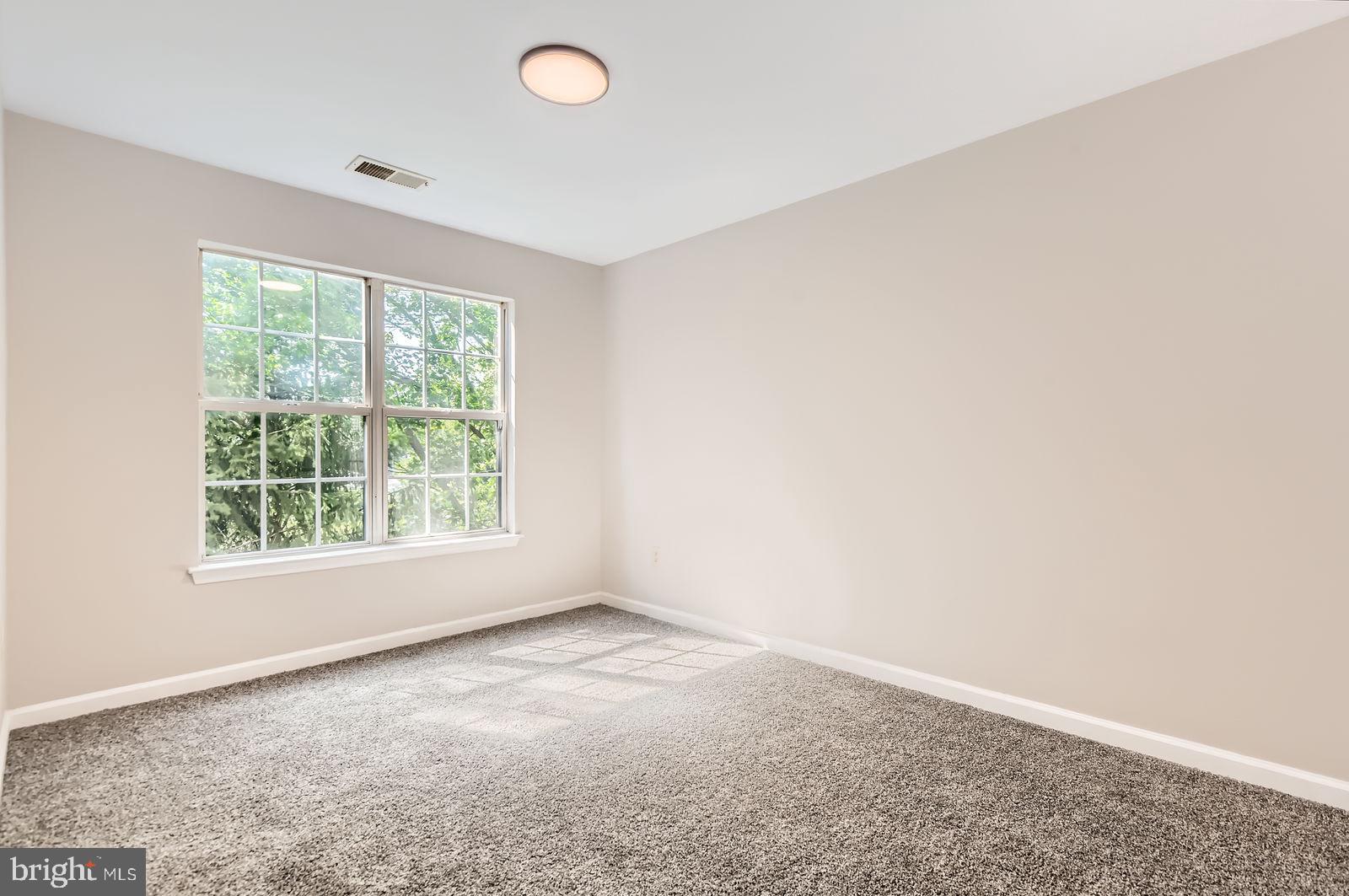 STONERIDGE - Residential Lease