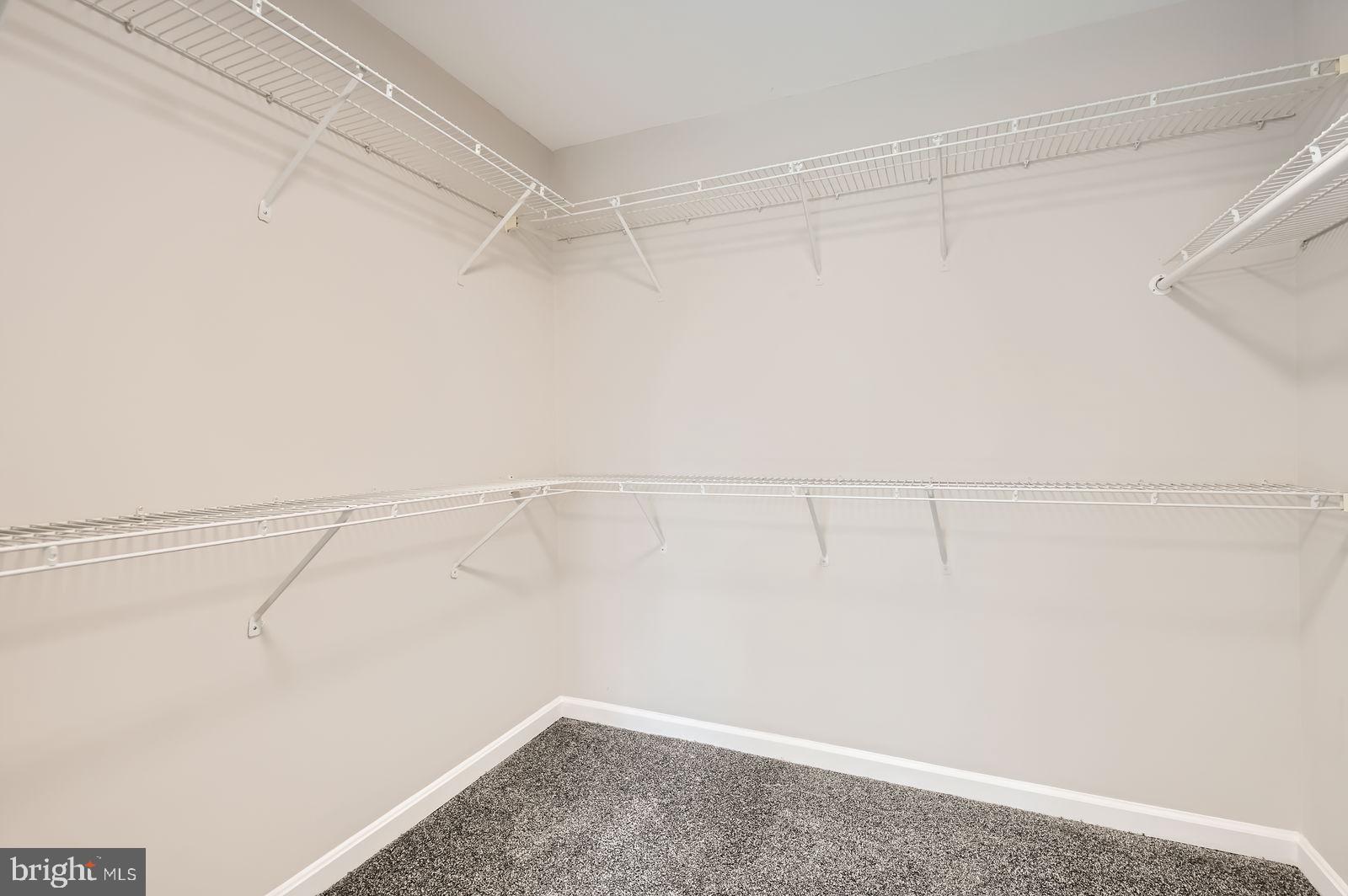 STONERIDGE - Residential Lease