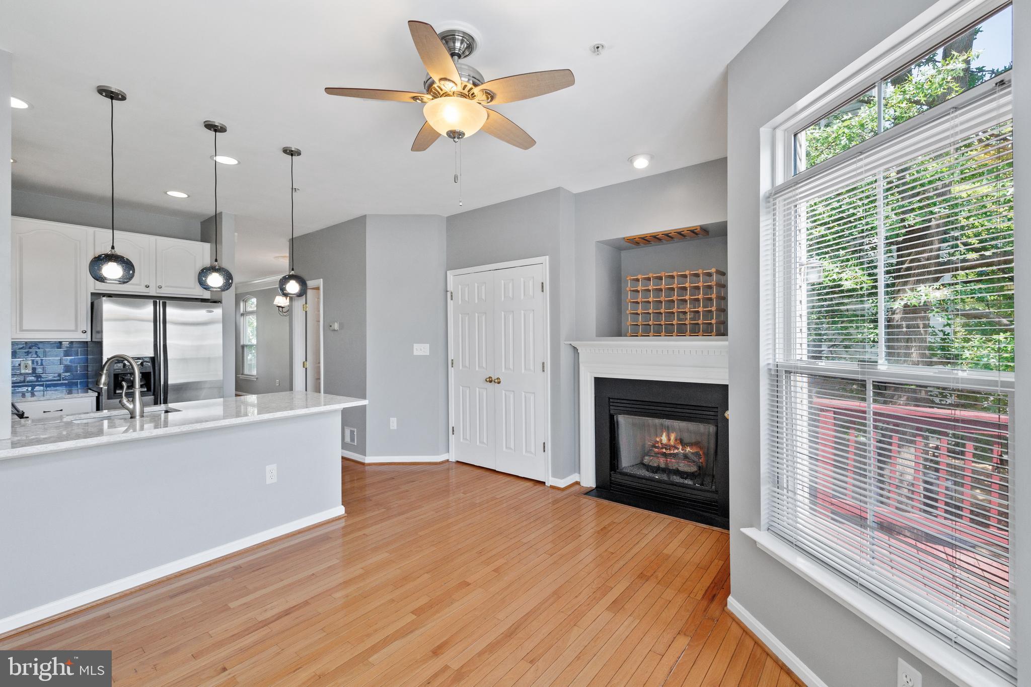 CAMERON STATION - Residential Lease