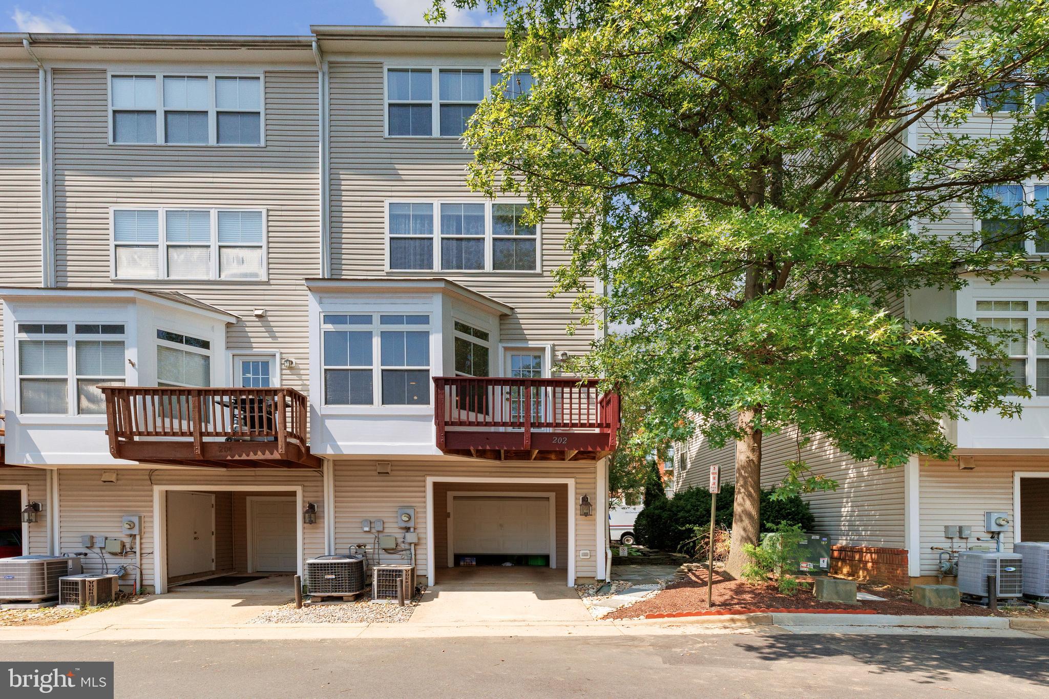 CAMERON STATION - Residential Lease