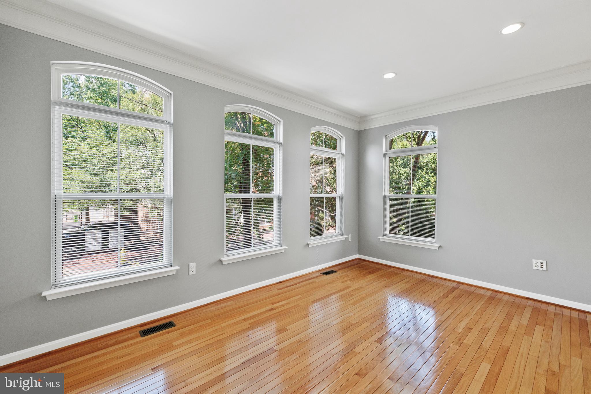 CAMERON STATION - Residential Lease