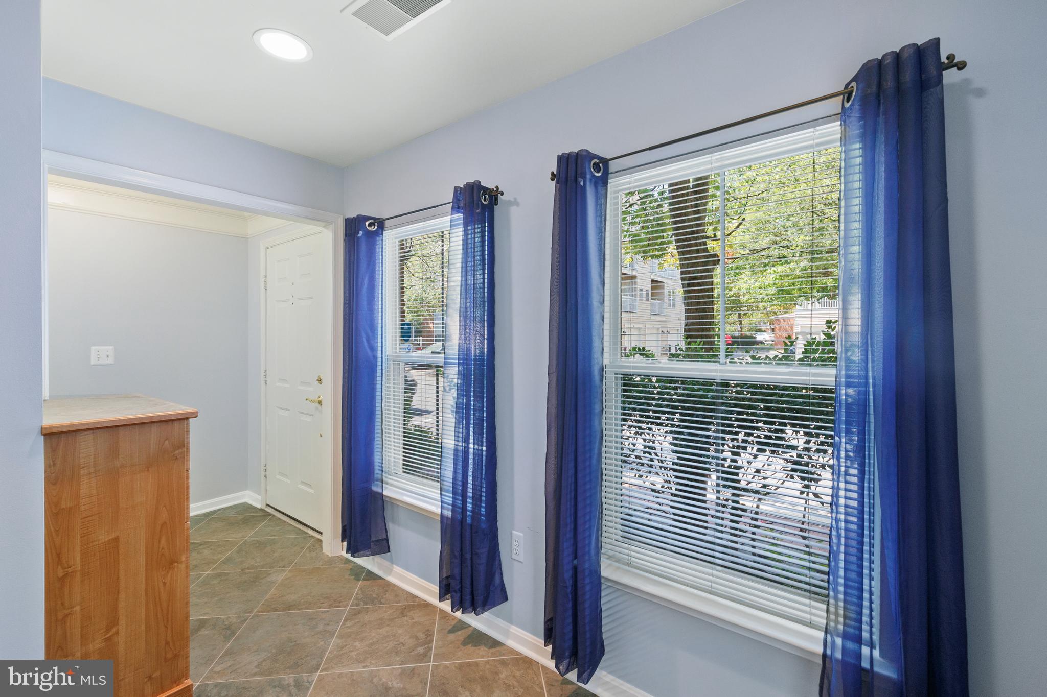 CAMERON STATION - Residential Lease