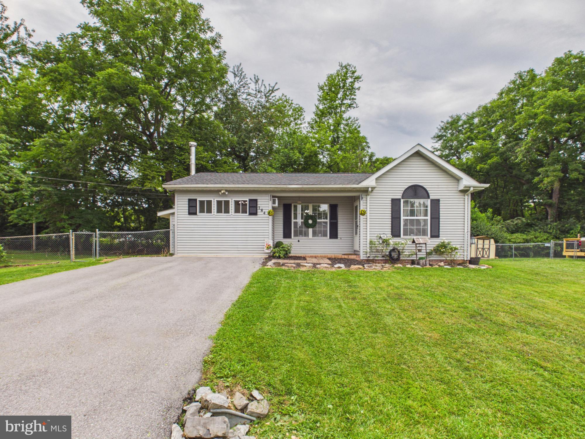 184 DEXTER DRIVE