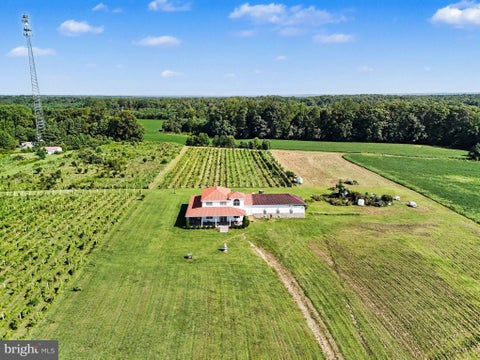 Photo of 495 Meadow Landing Lane, CARET, VA 22436 (MLS # VAES2002220)