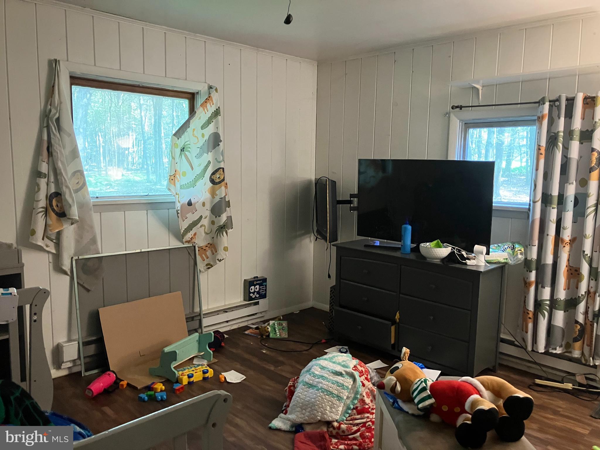 MOUNT POCAHONTAS - Residential