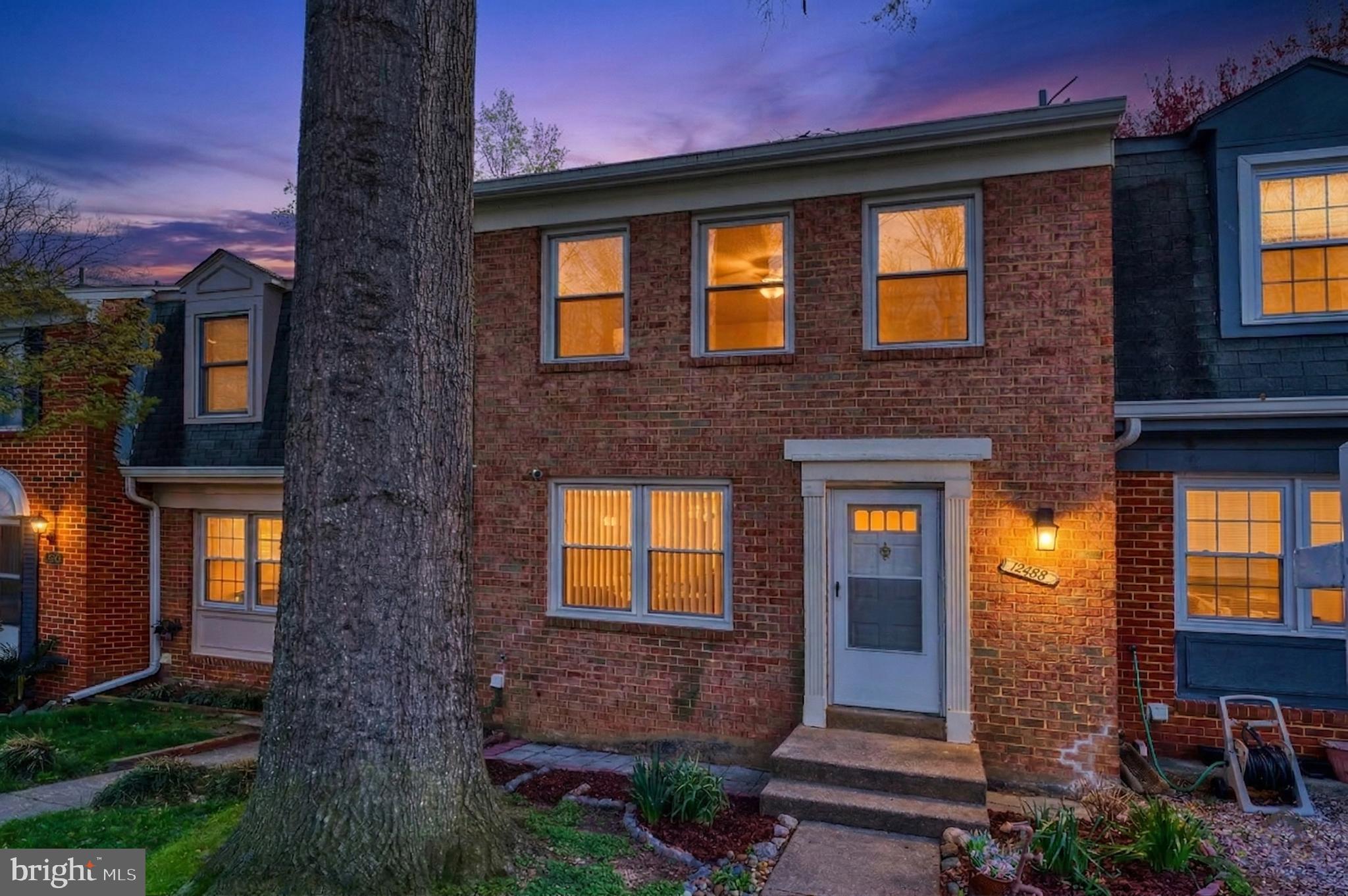 LAKE RIDGE-THOUSAND OAKS - Residential