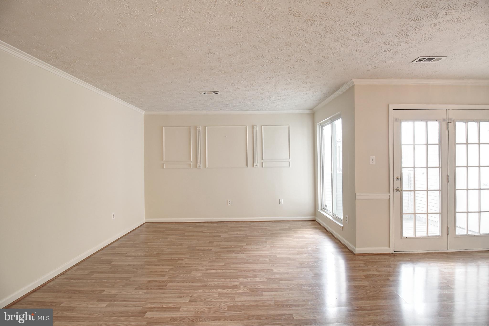 2145 WAINWRIGHT COURT 1A