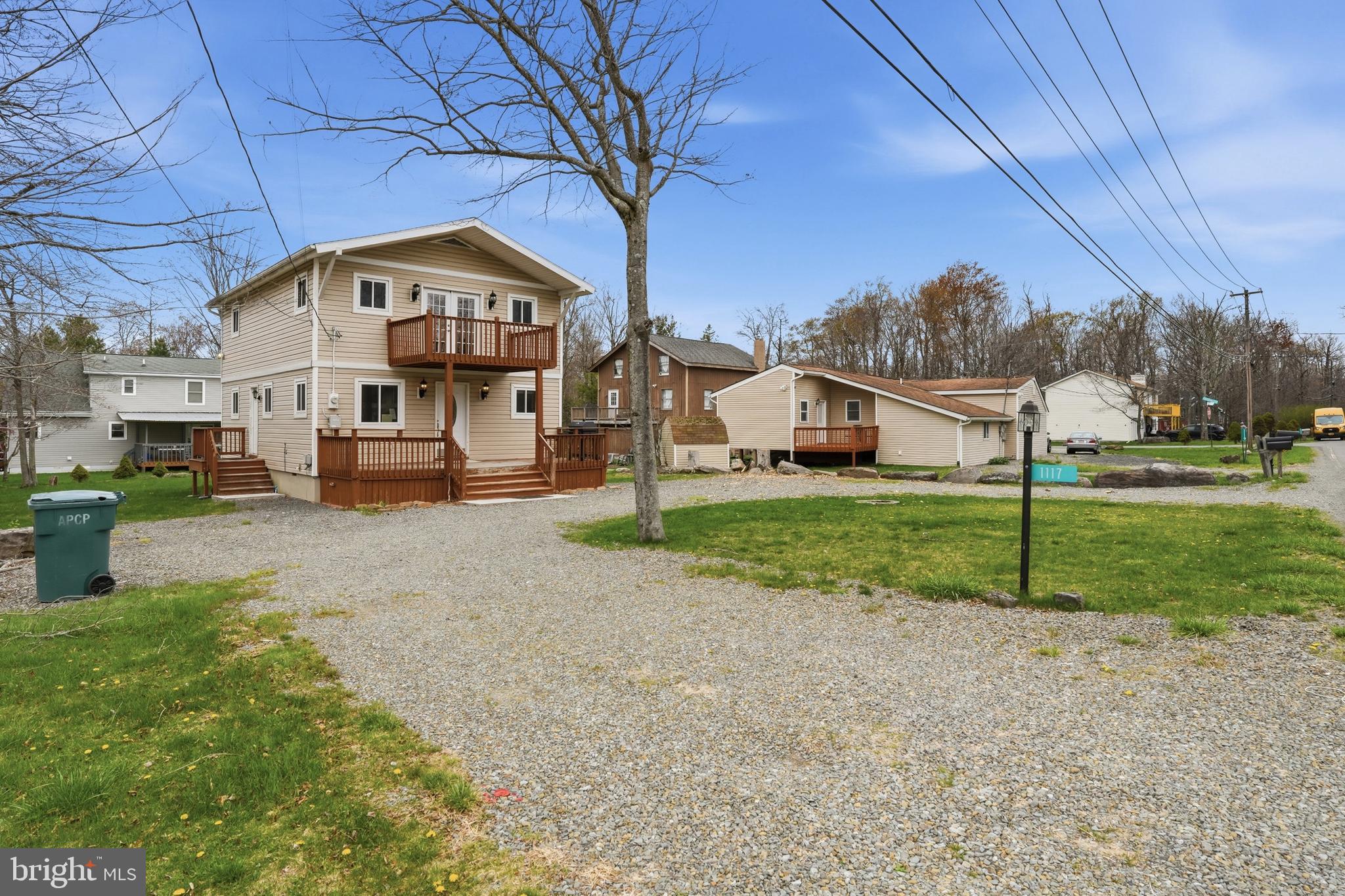 POCONO COUNTRY PLACE - Residential