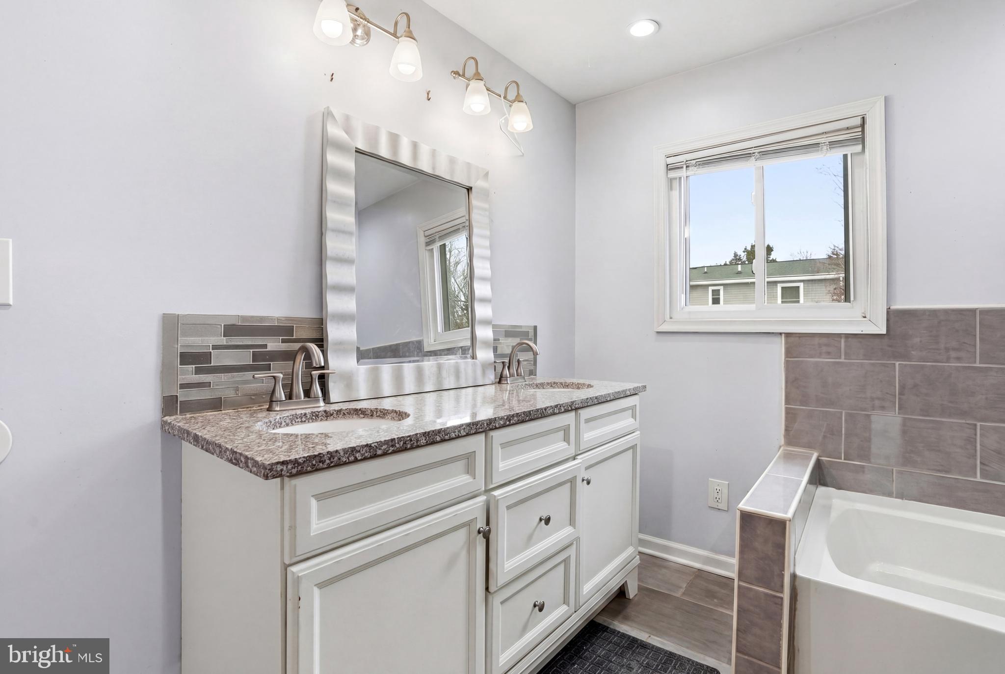 POCONO COUNTRY PLACE - Residential