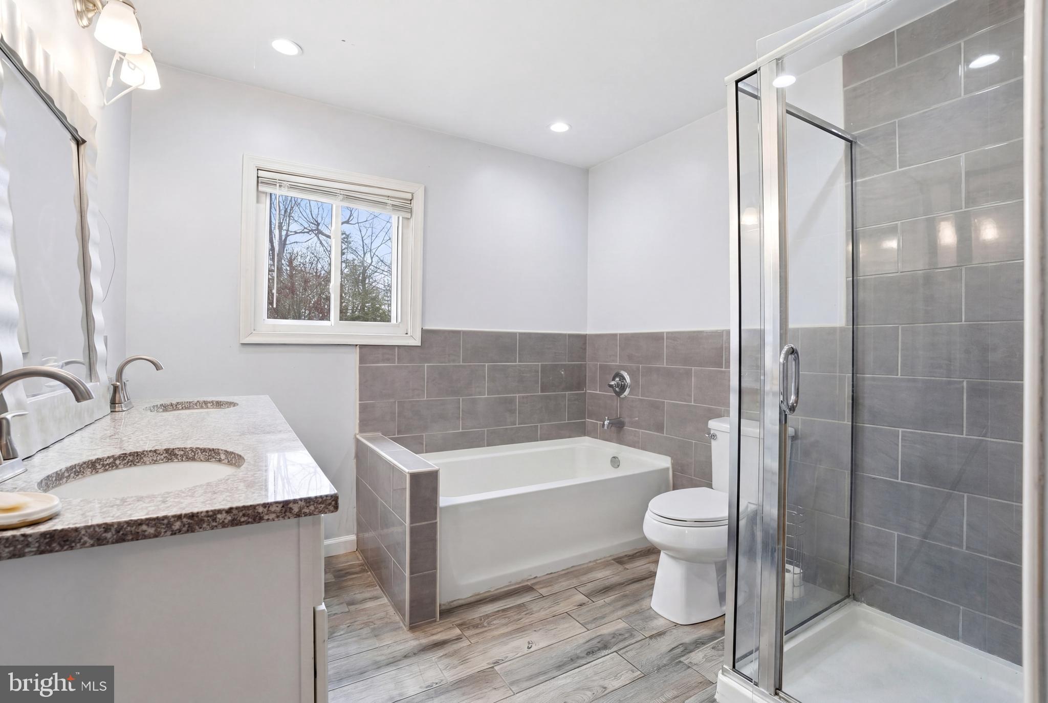 POCONO COUNTRY PLACE - Residential
