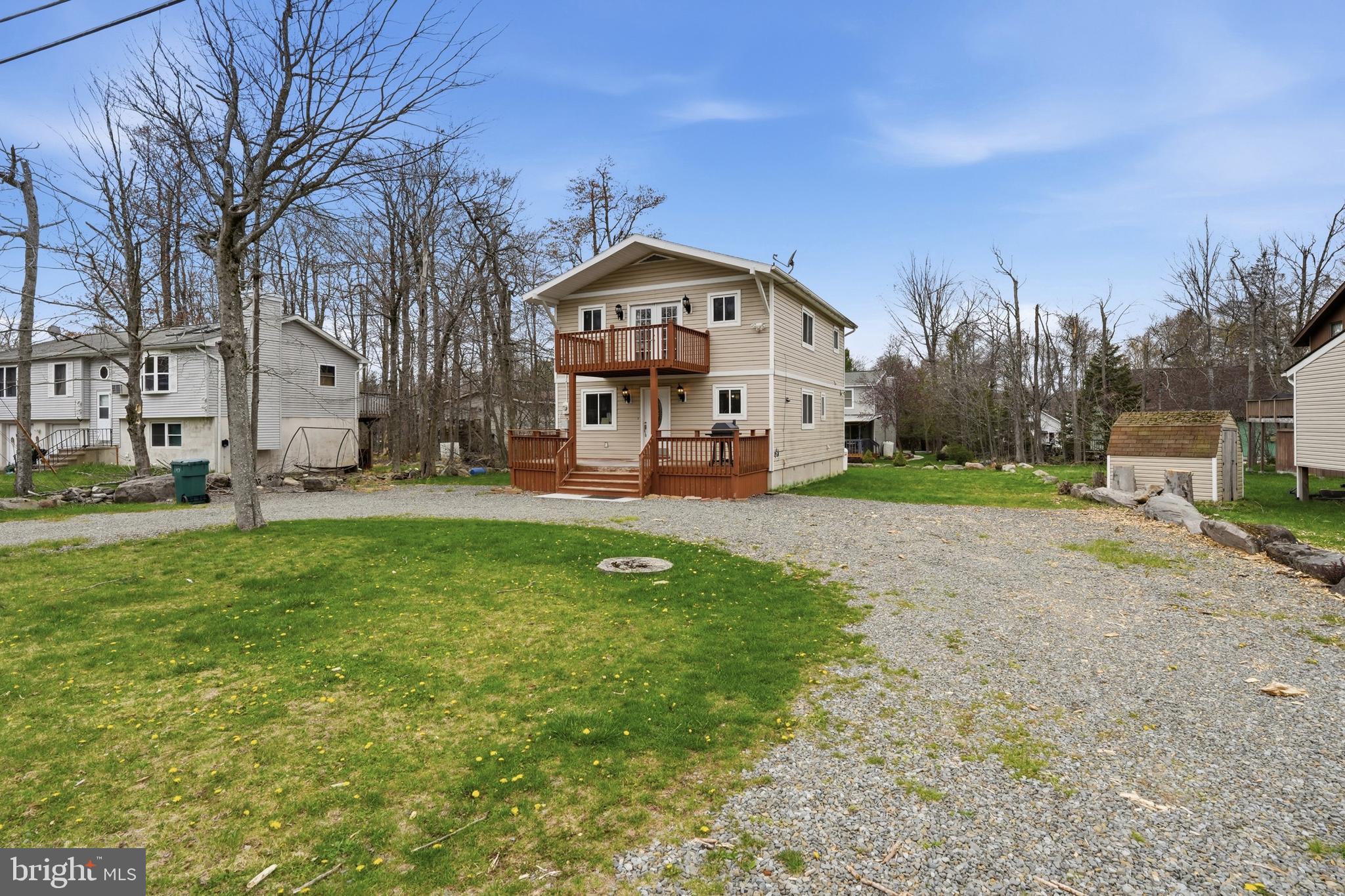 POCONO COUNTRY PLACE - Residential