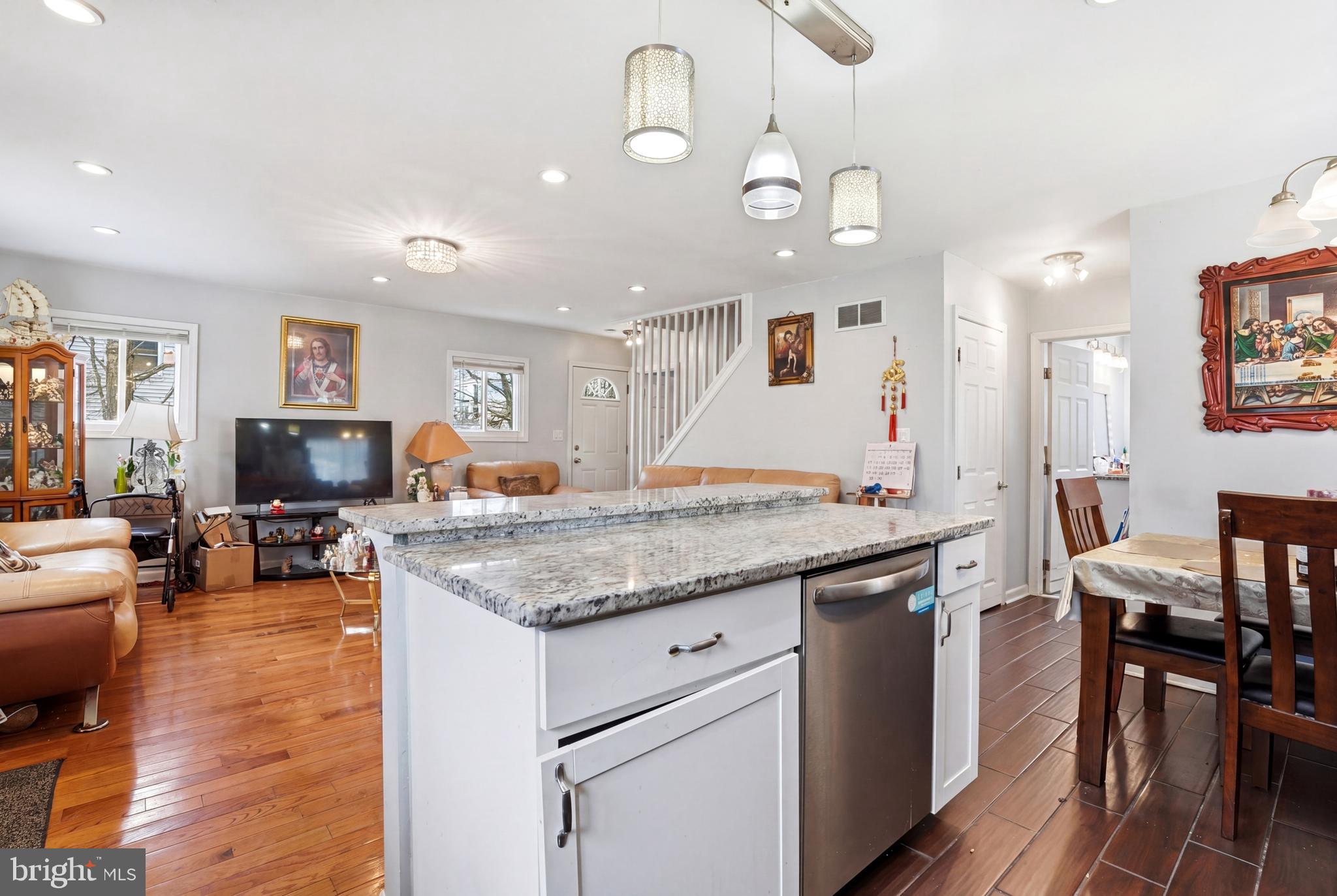 POCONO COUNTRY PLACE - Residential