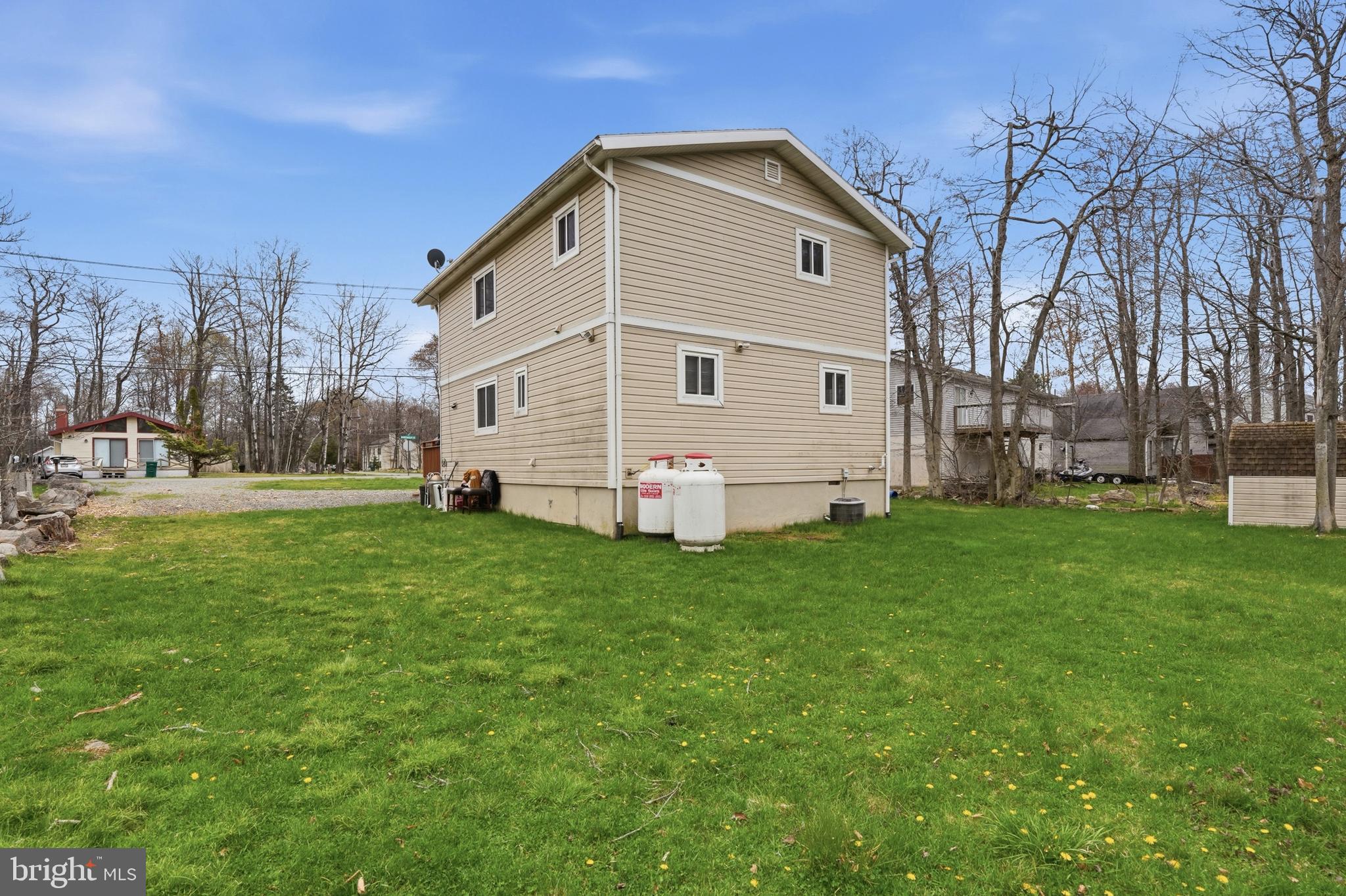 POCONO COUNTRY PLACE - Residential