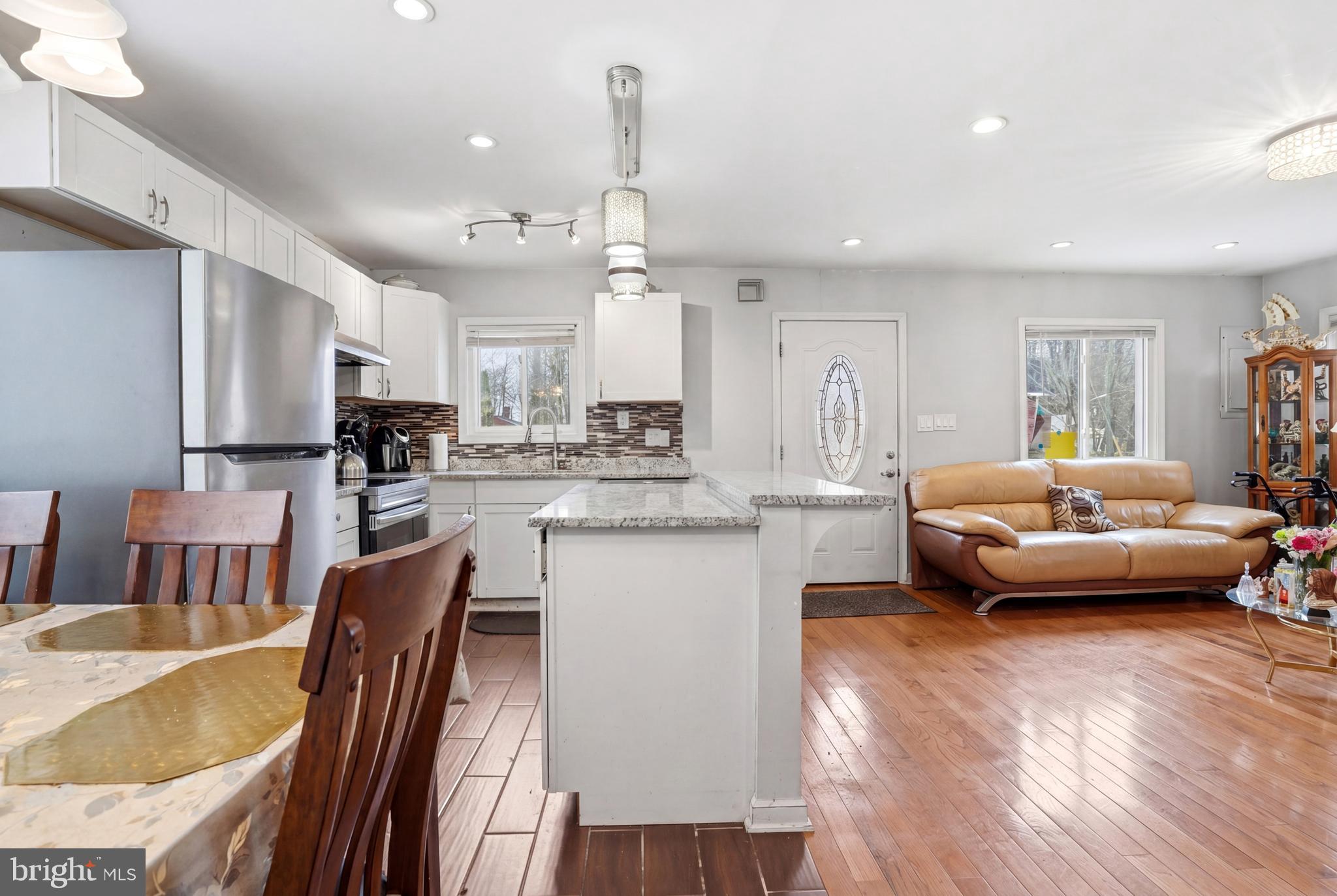 POCONO COUNTRY PLACE - Residential