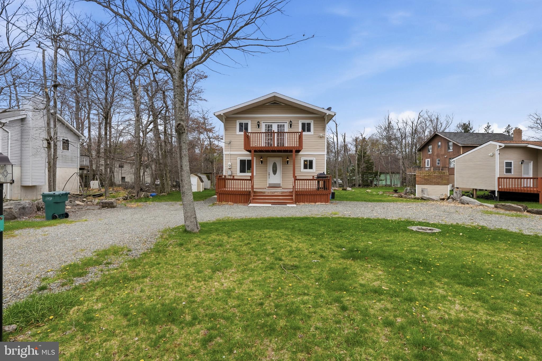 POCONO COUNTRY PLACE - Residential