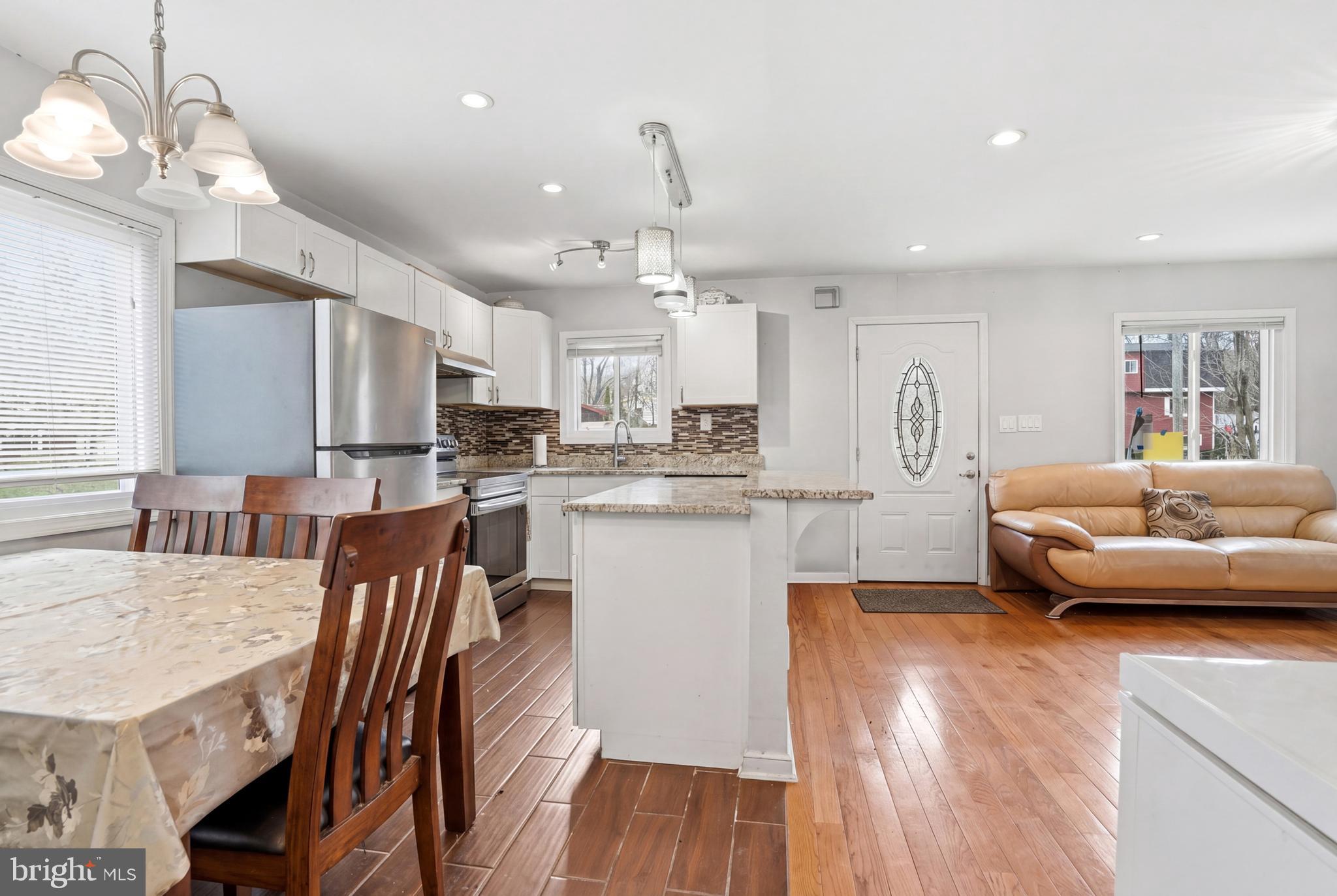 POCONO COUNTRY PLACE - Residential