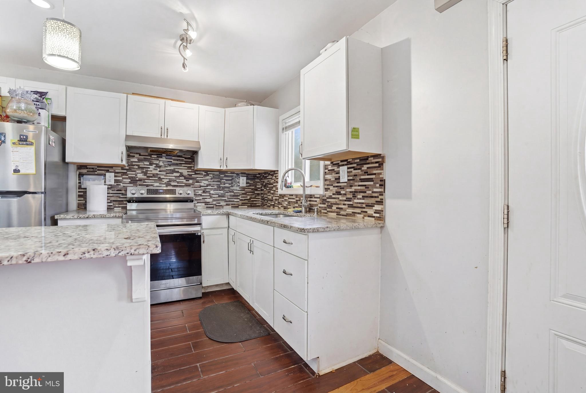 POCONO COUNTRY PLACE - Residential