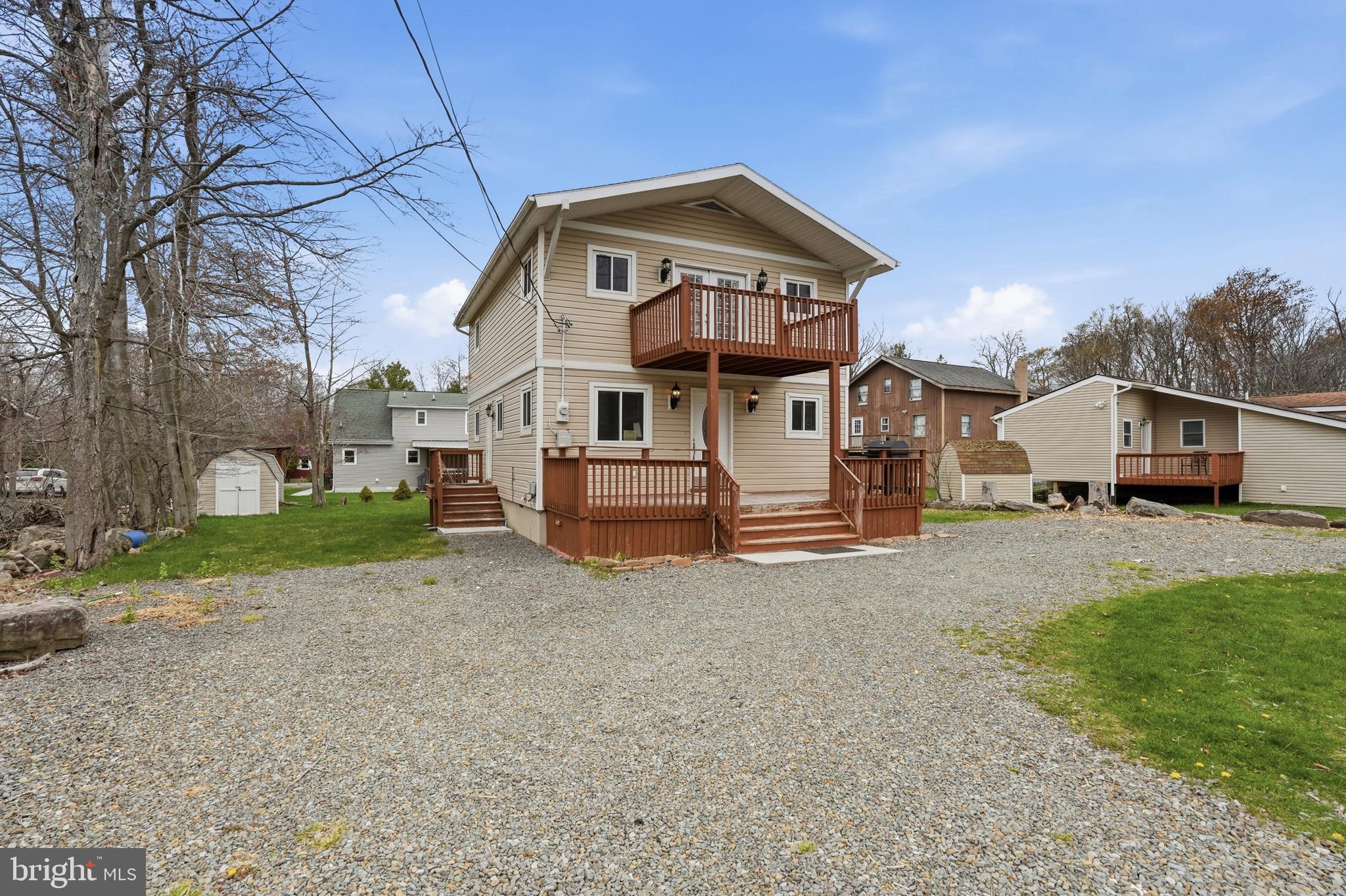POCONO COUNTRY PLACE - Residential