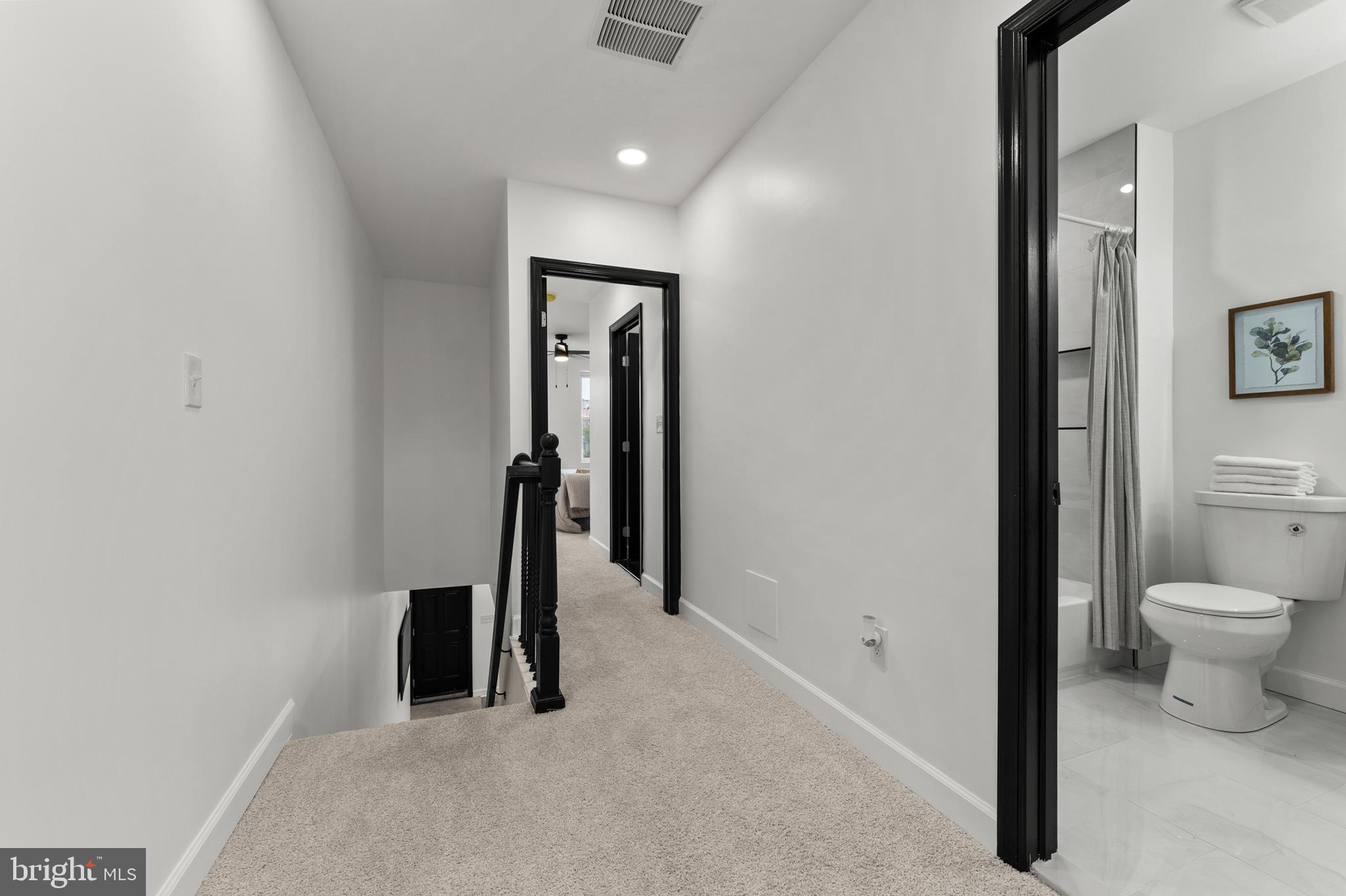 BROADWAY EAST - Residential