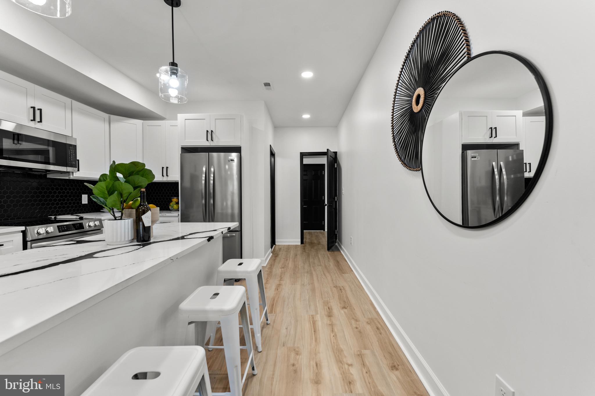 BROADWAY EAST - Residential