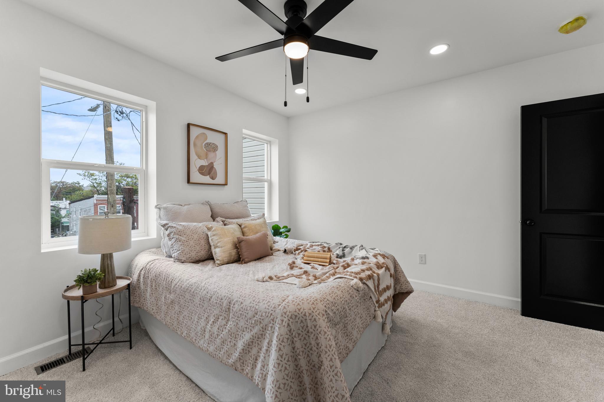 BROADWAY EAST - Residential