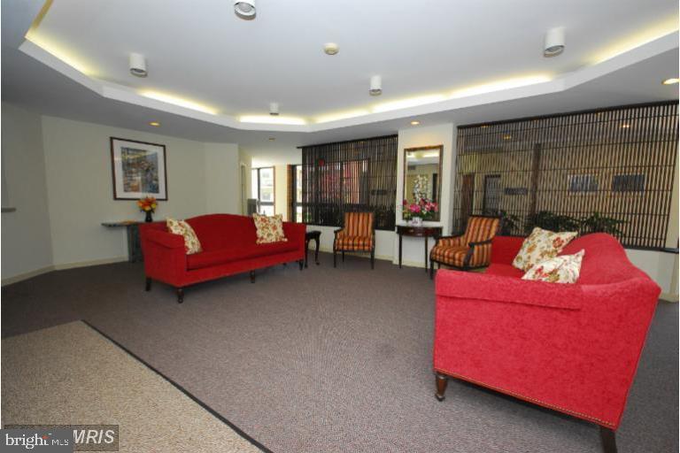 THOREAU PLACE CONDOS - Residential Lease