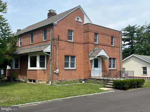Townhouse For Rent - 27 Bysher Avenue<br/> Montgomery County, FLOURTOWN, PA 19031