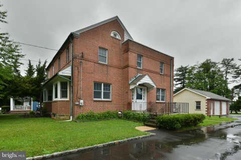 Townhouse For Rent - 27 Bysher Avenue<br/> Montgomery County, FLOURTOWN, PA 19031