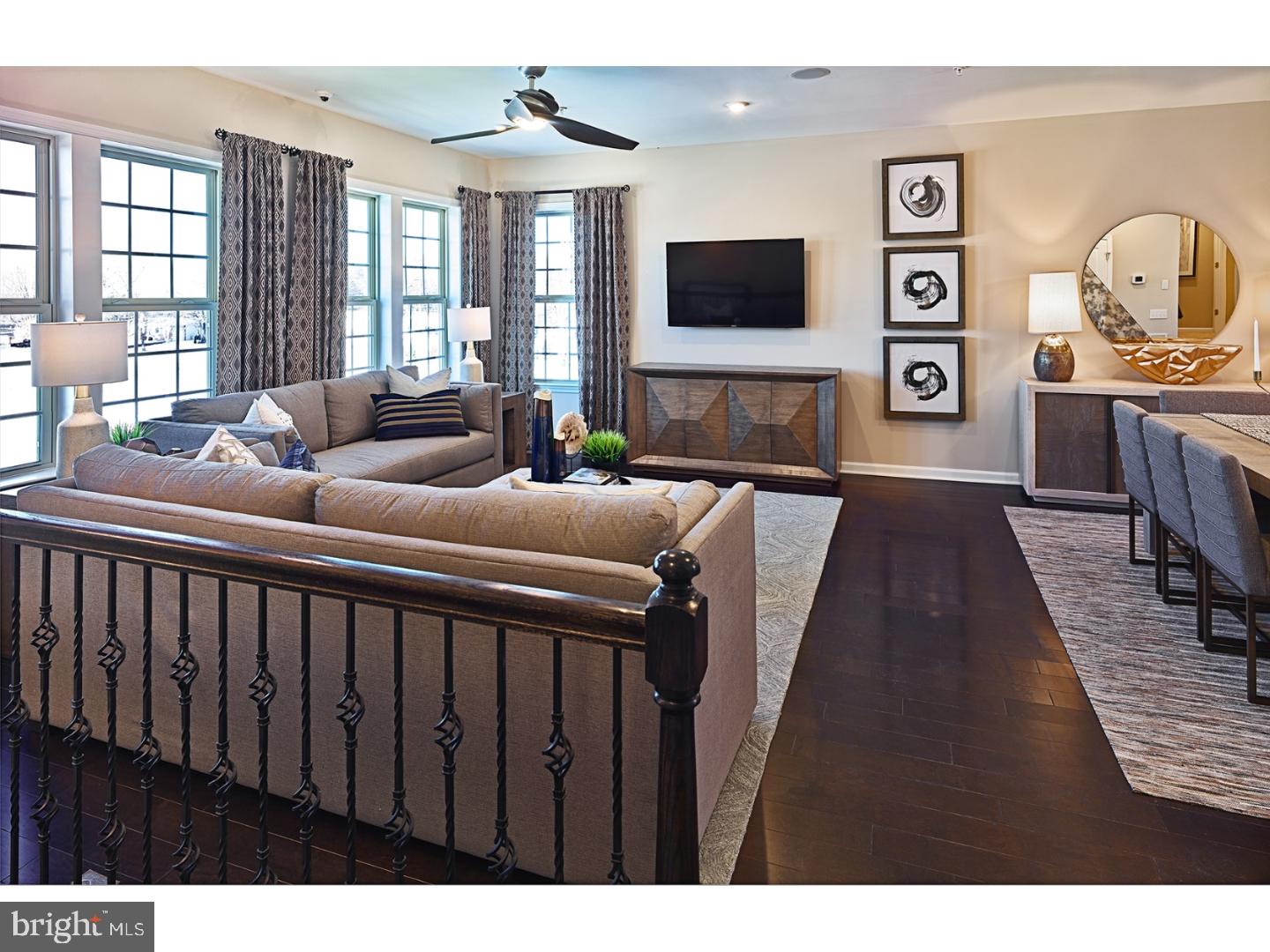 TALL OAKS - Residential