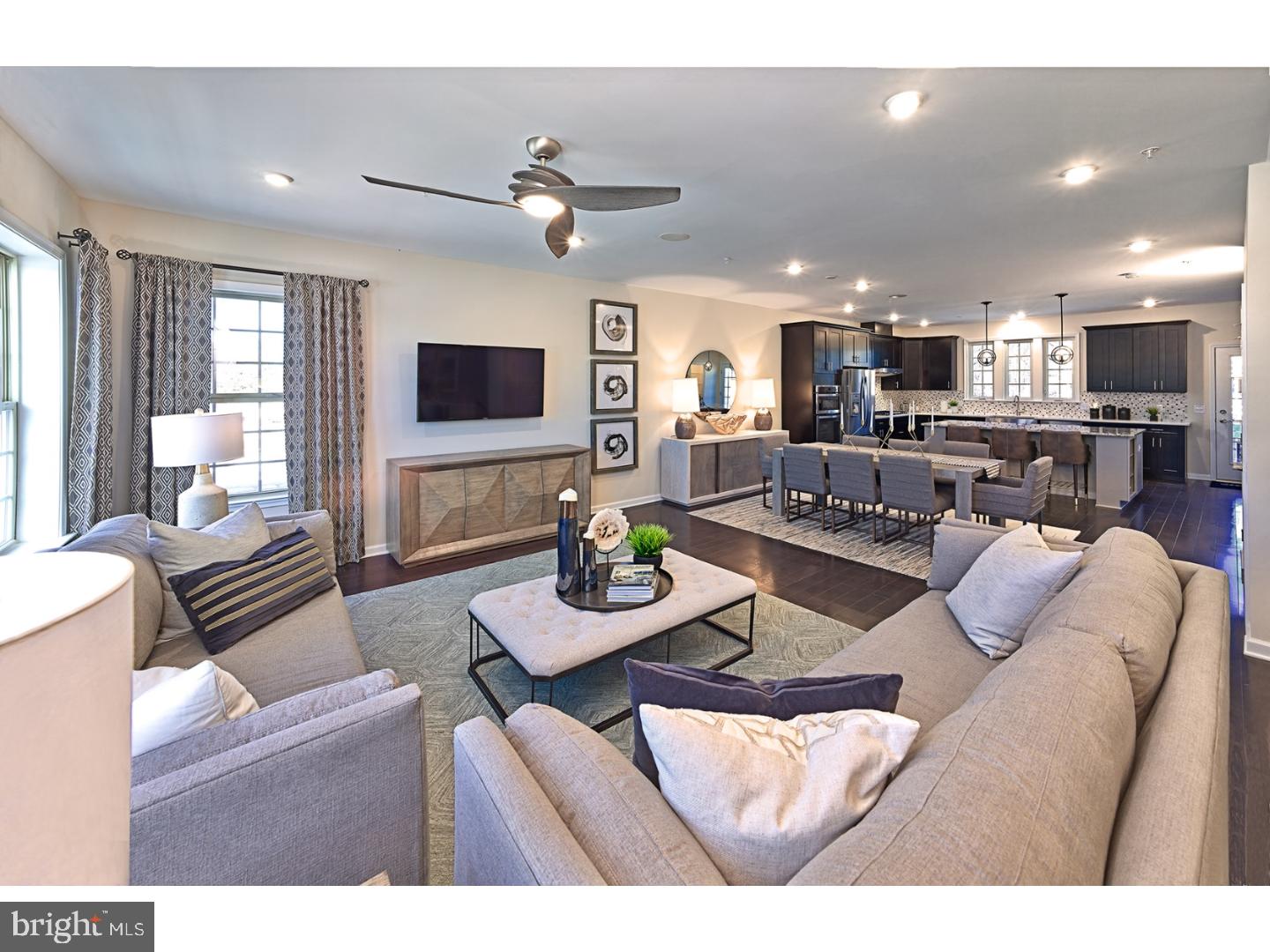 TALL OAKS - Residential