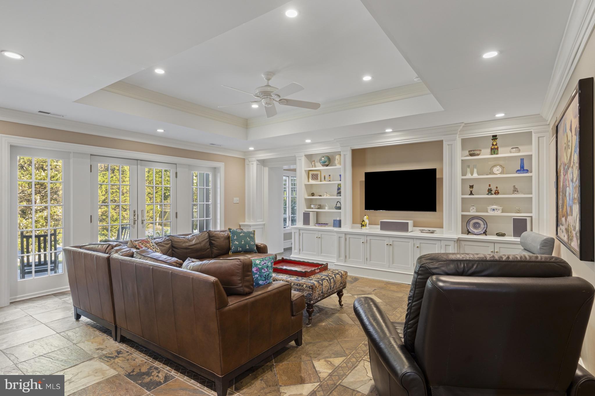 WESTOVER HILLS - Residential