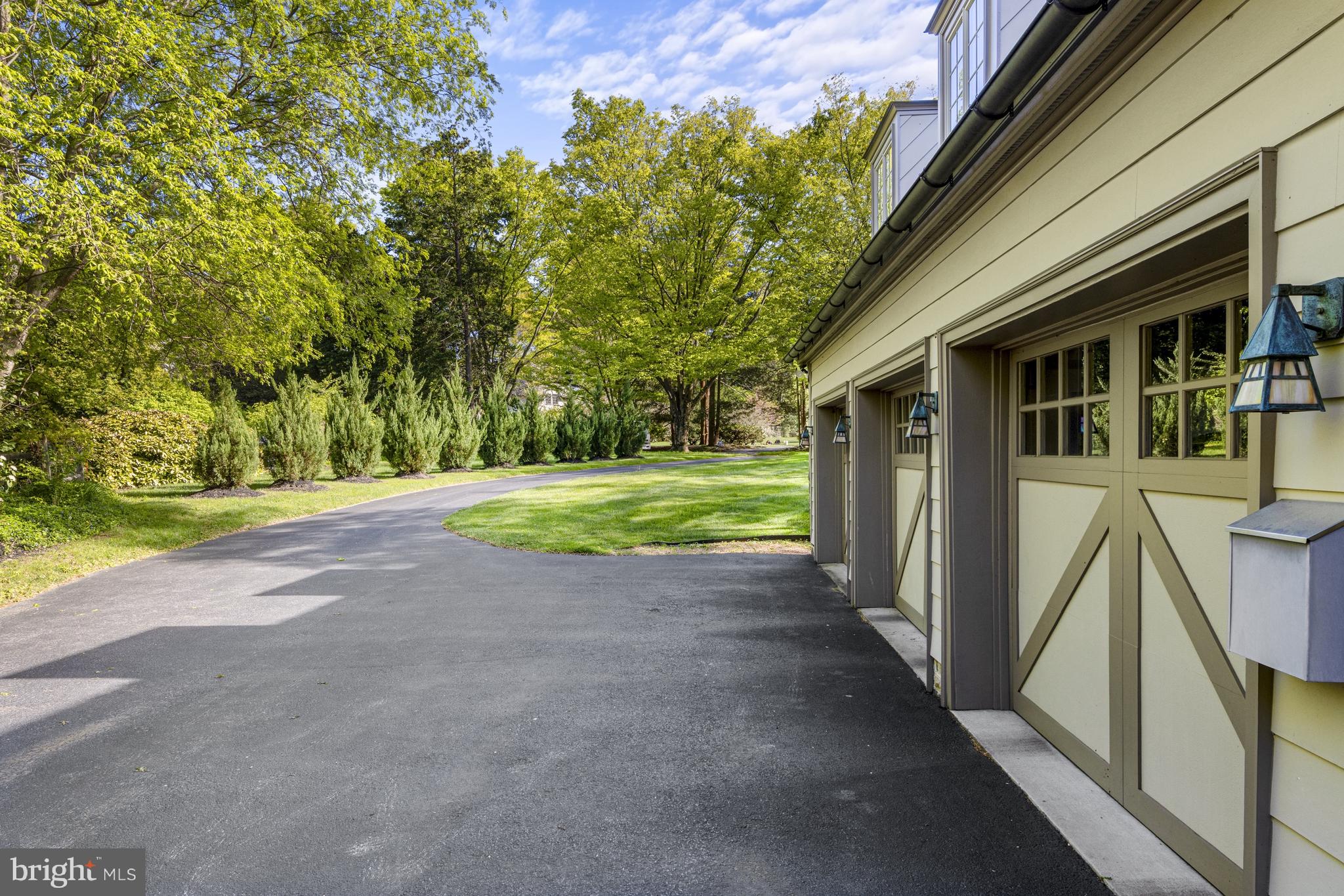 WESTOVER HILLS - Residential