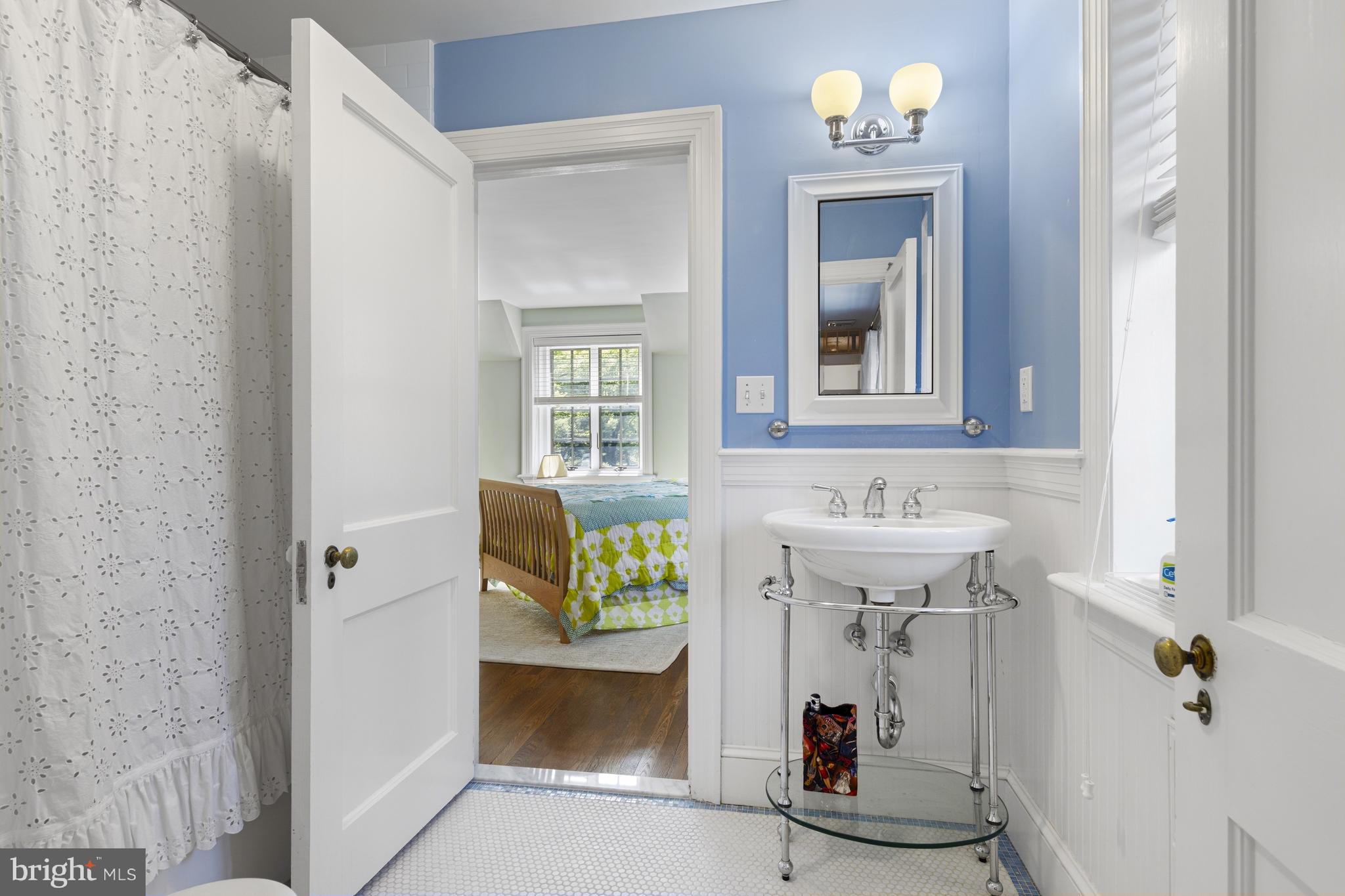WESTOVER HILLS - Residential