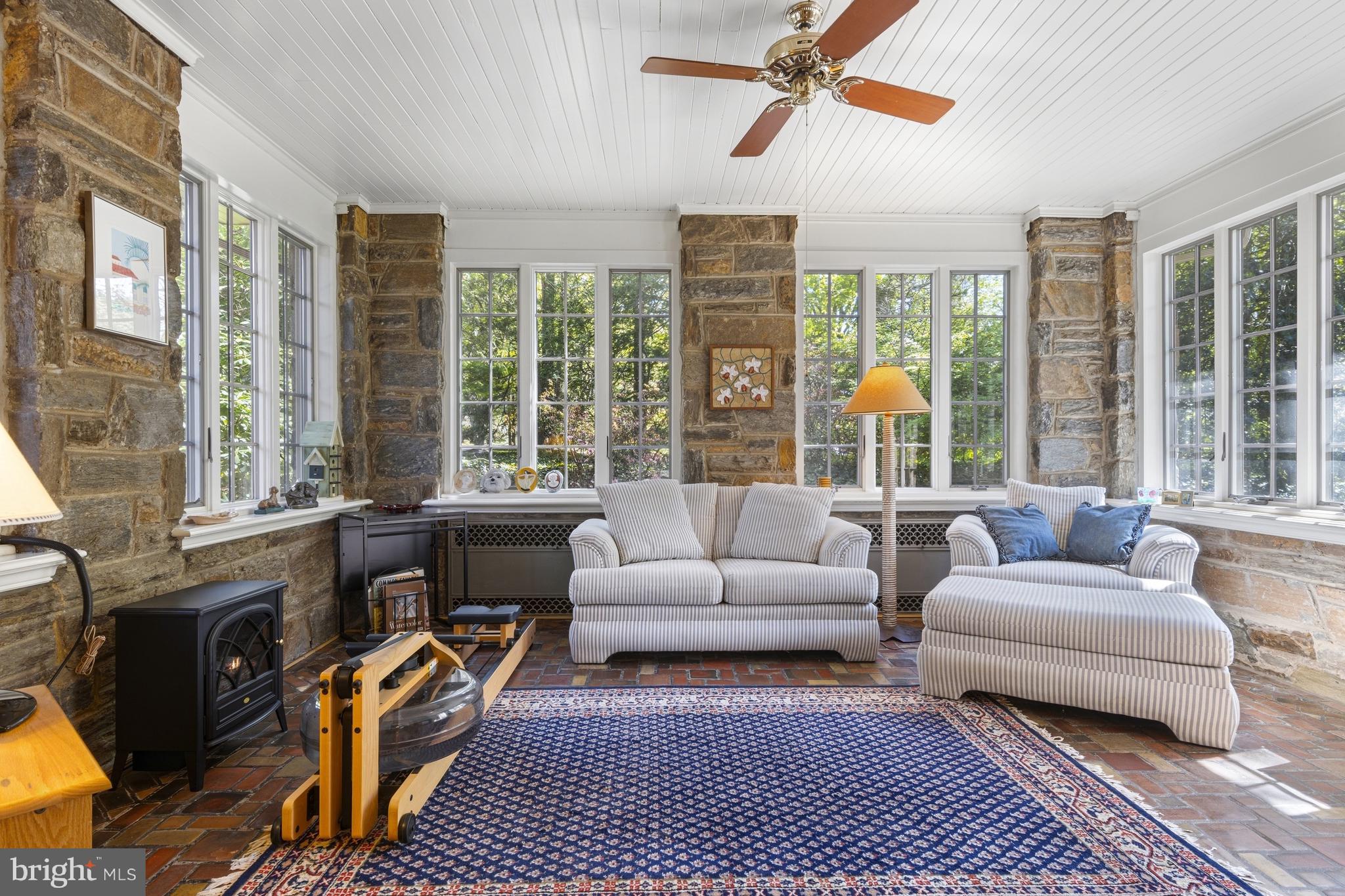 WESTOVER HILLS - Residential